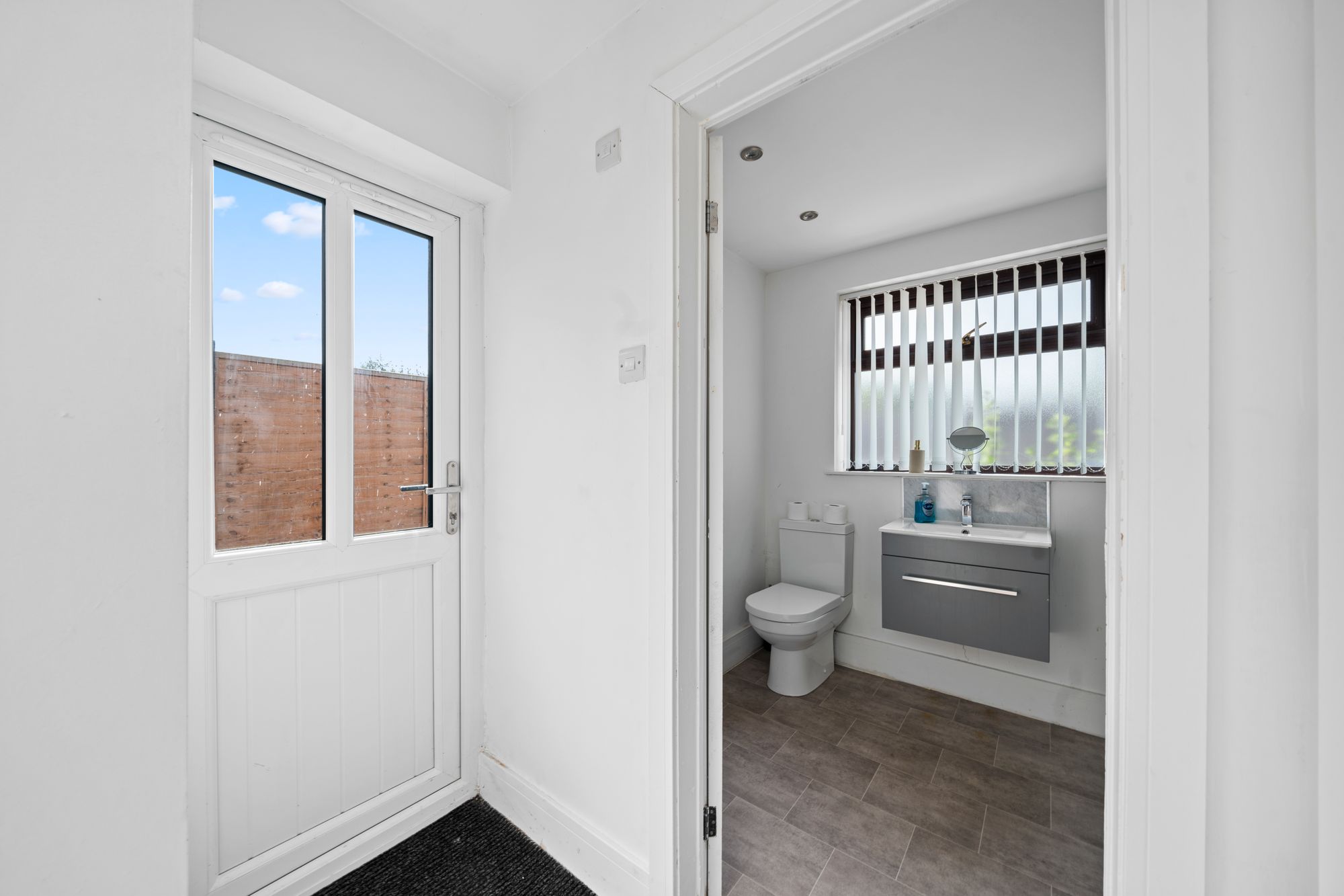 Bolton Road, Ashton-In-Makerfield, WN4