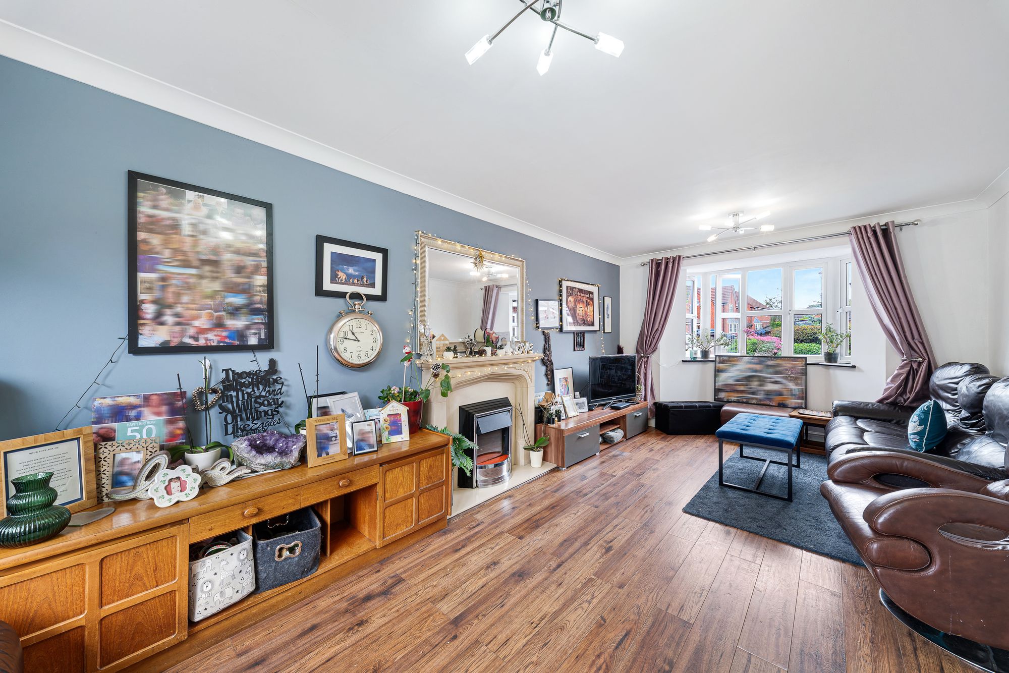 Roscommon Way, Widnes, WA8
