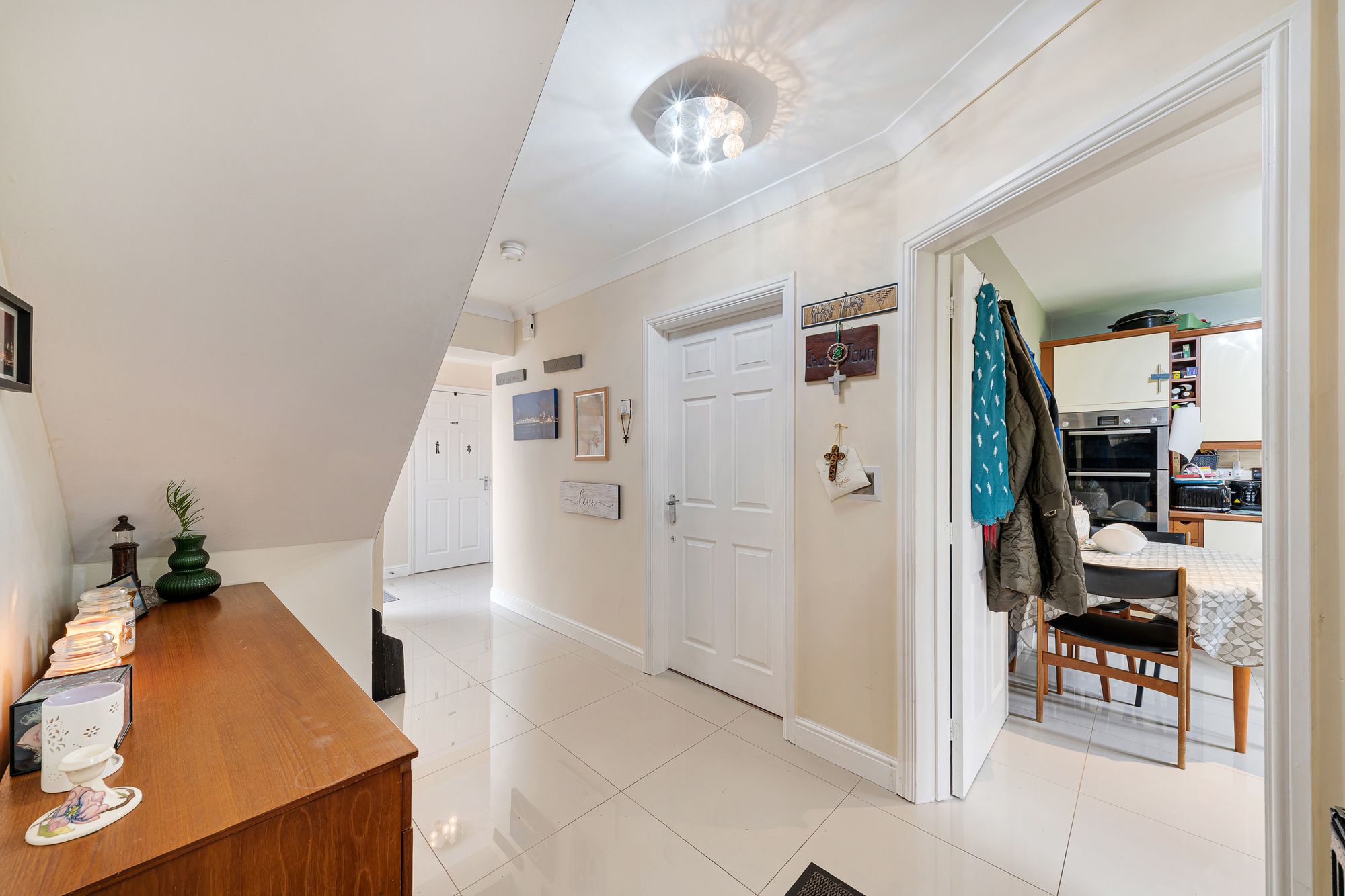 Roscommon Way, Widnes, WA8