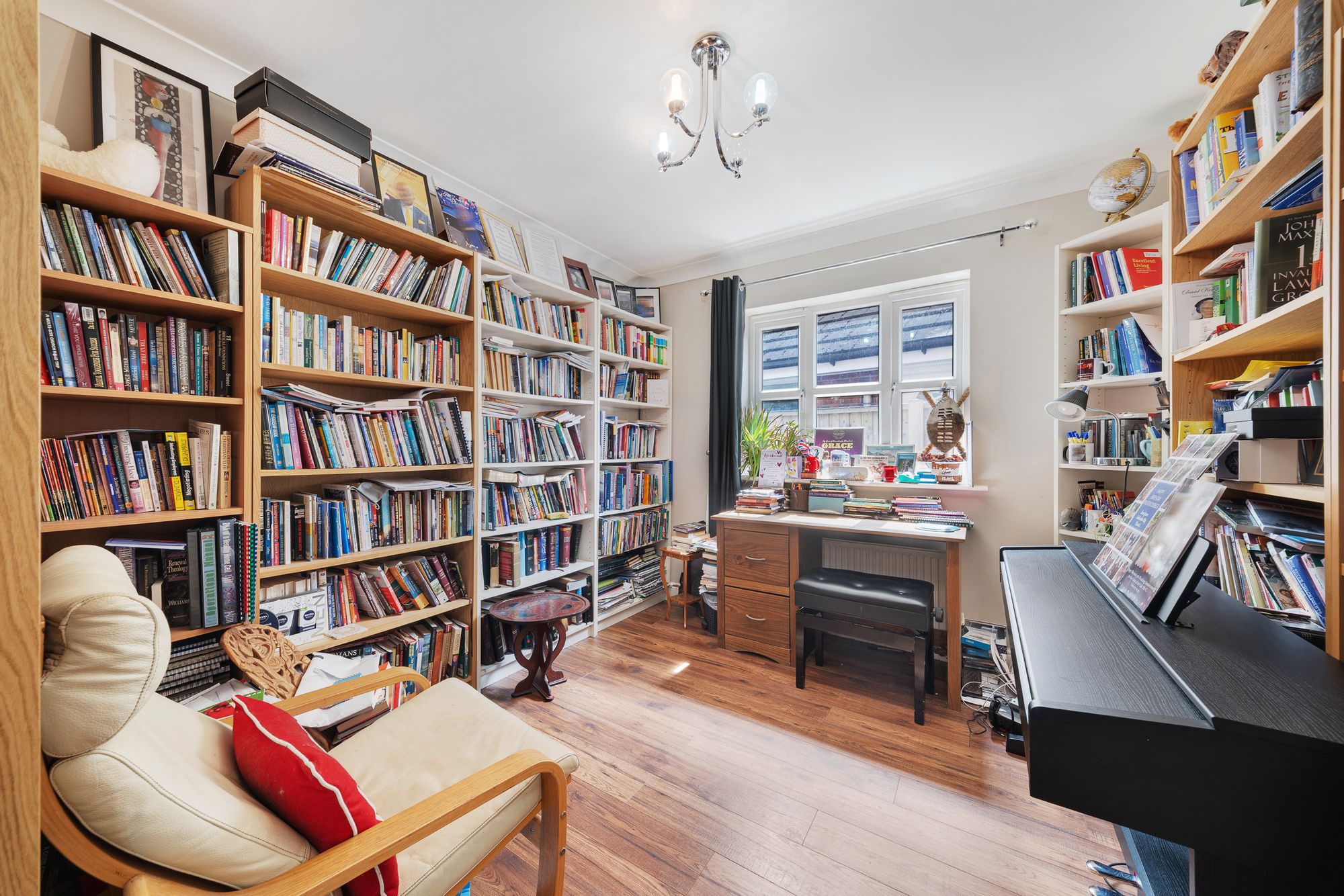 Roscommon Way, Widnes, WA8
