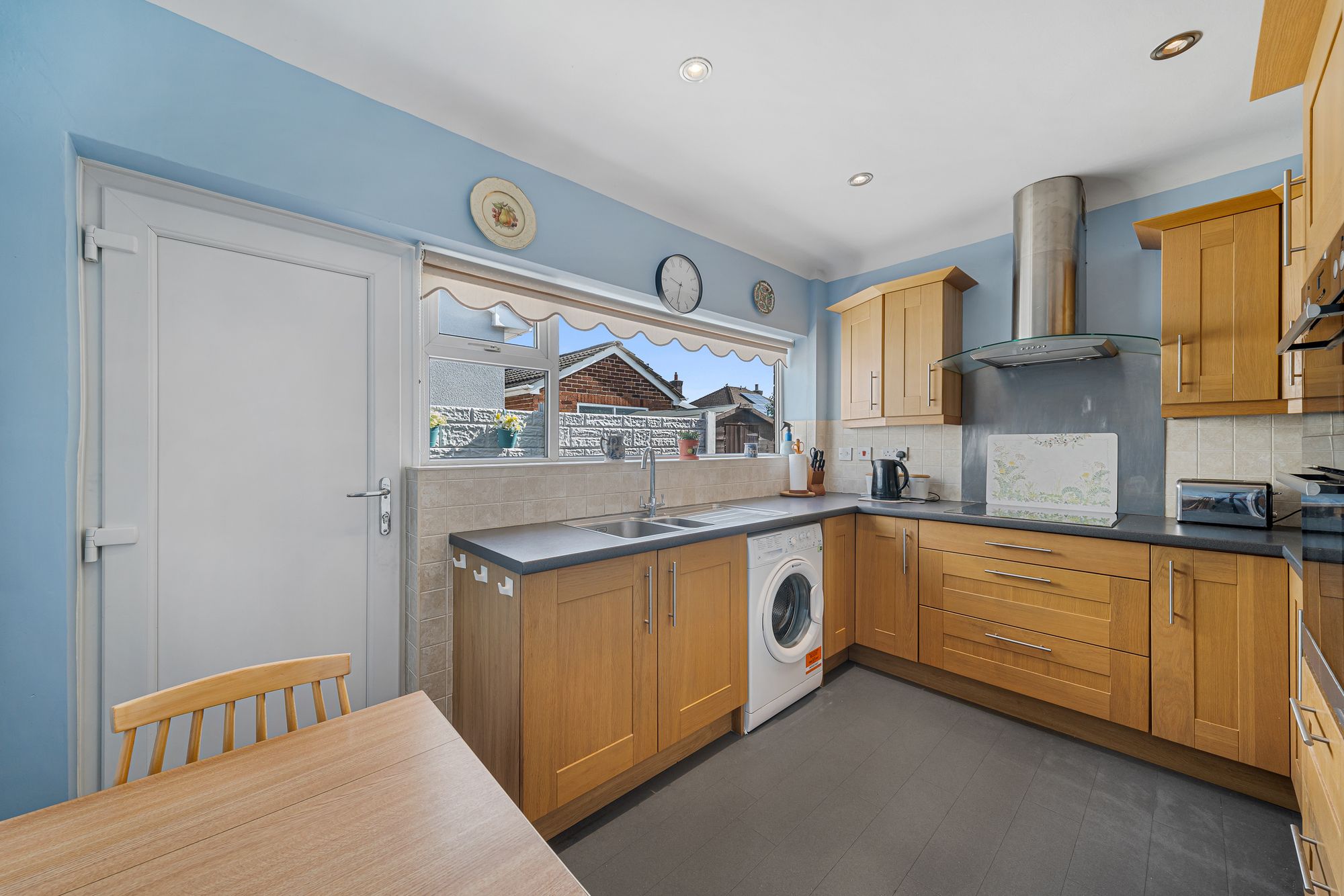 Hill View, Widnes, WA8