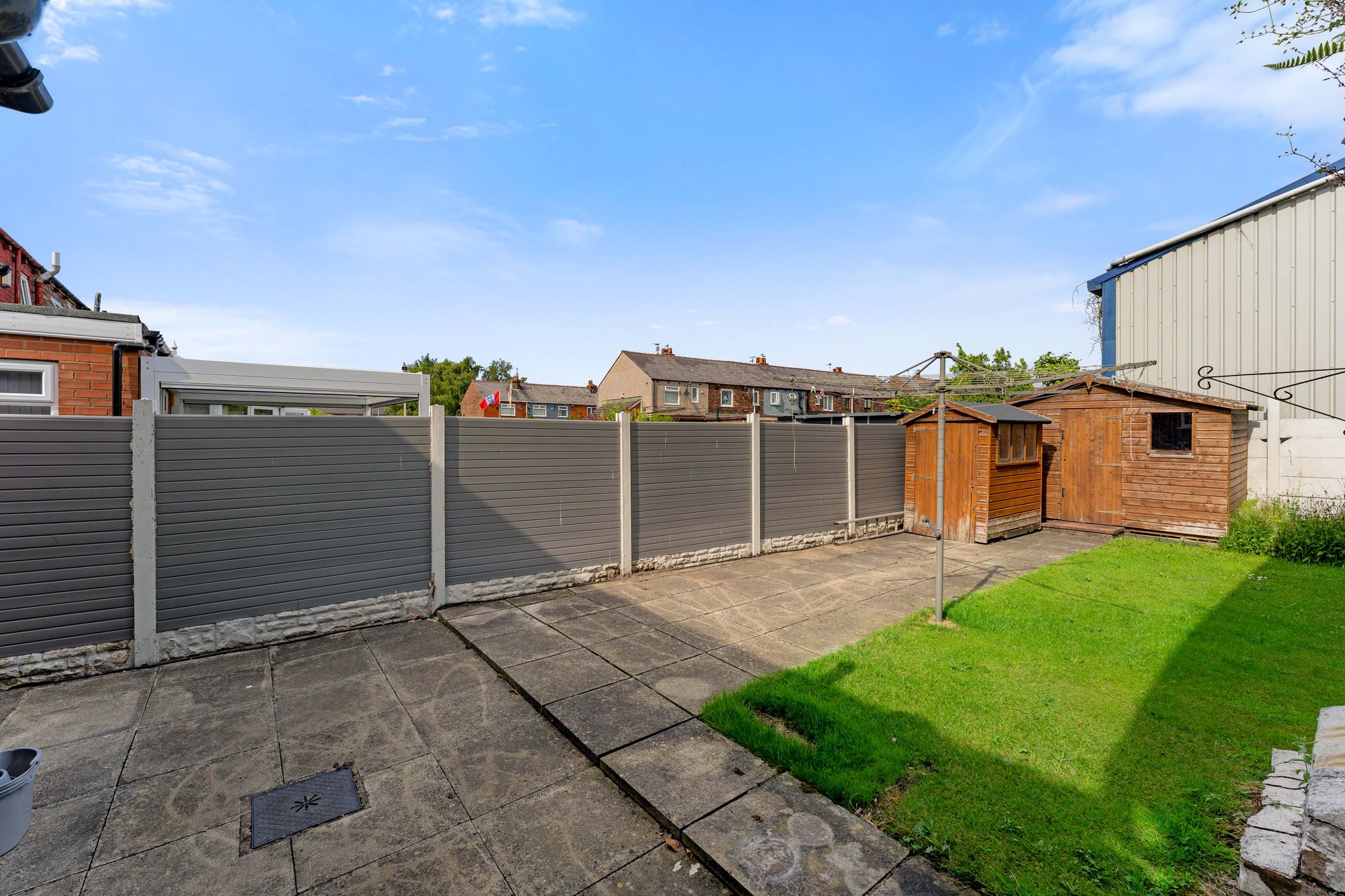 Page Lane, Widnes, WA8