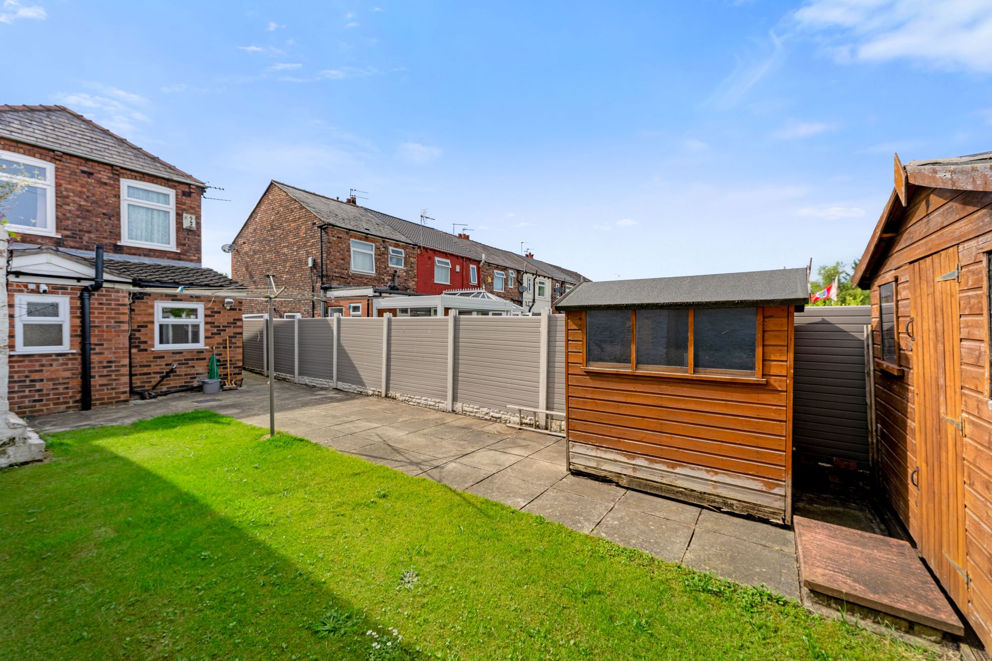 Page Lane, Widnes, WA8