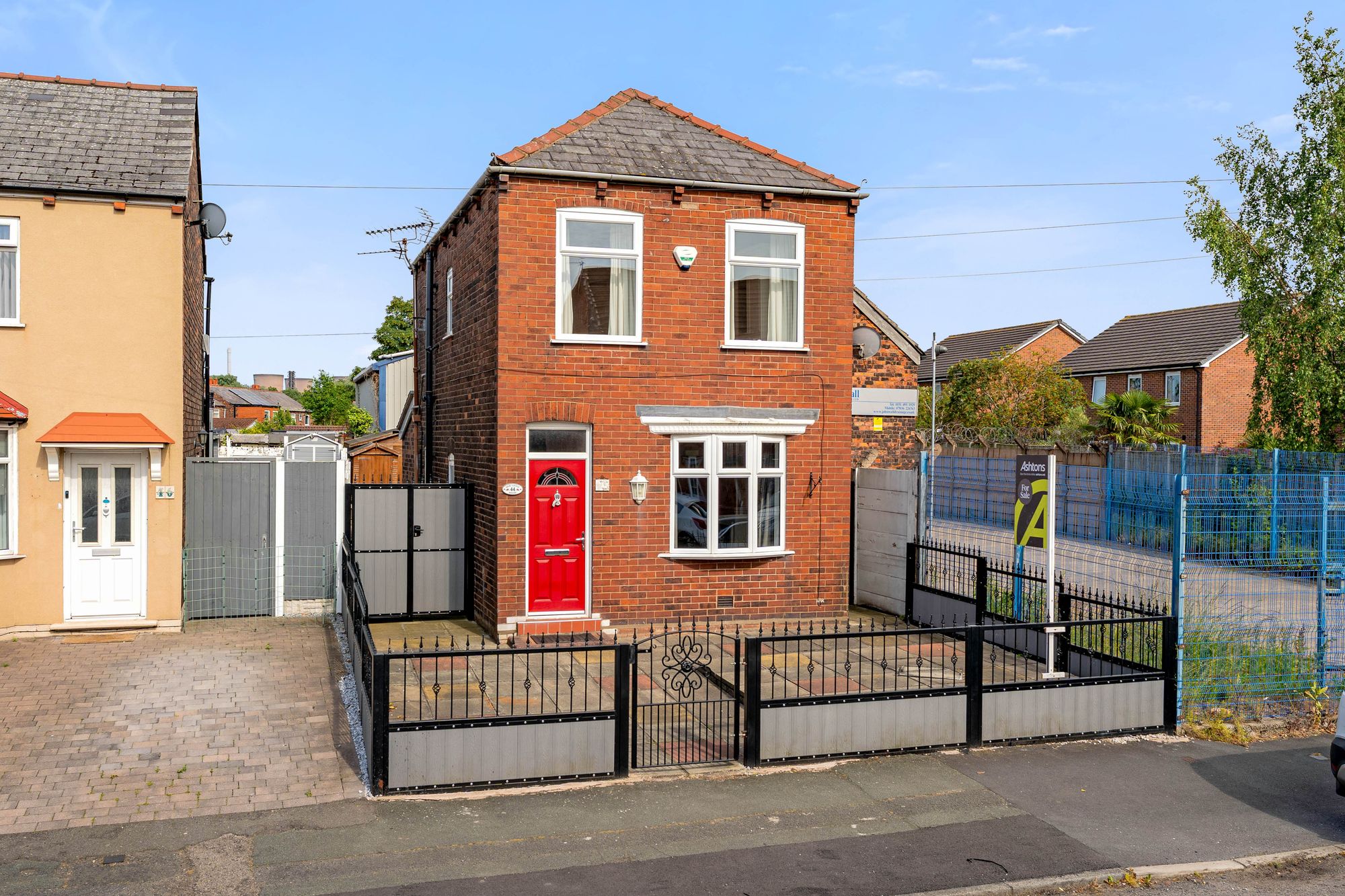 Page Lane, Widnes, WA8