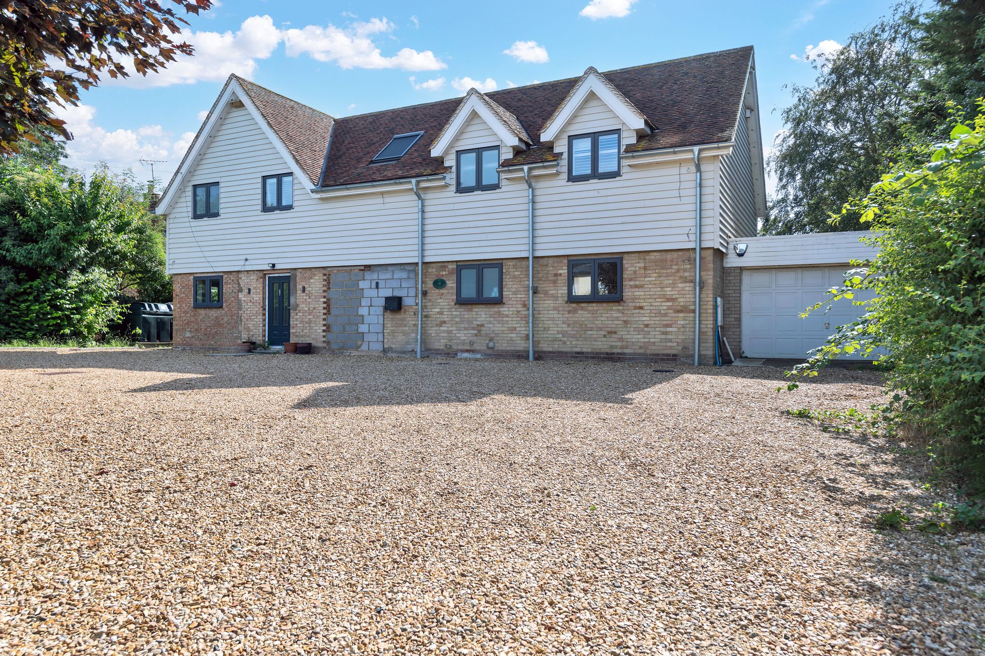 Bridge Street, Whaddon, SG8