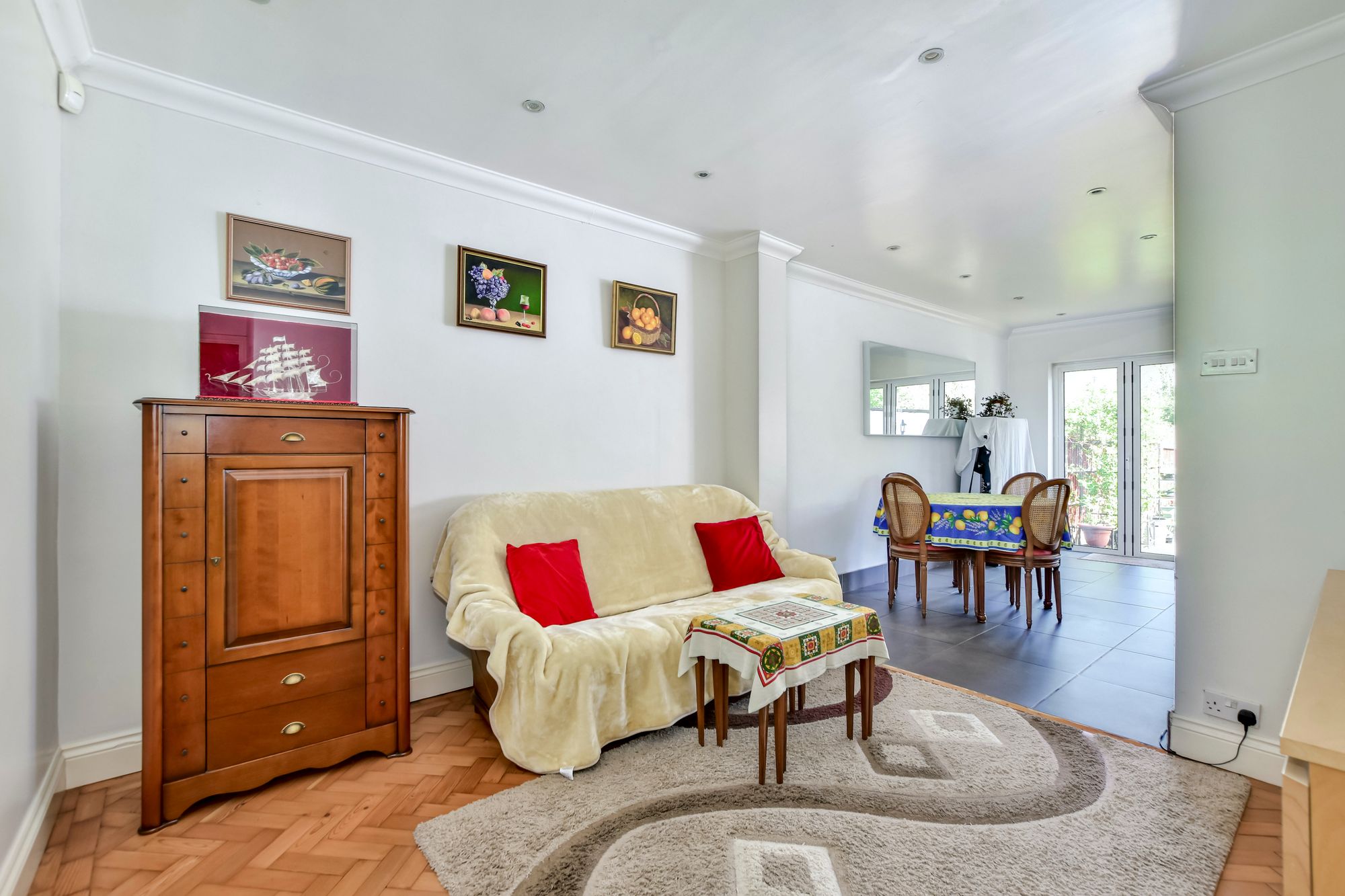Interior photo 3 of Copthall Road West