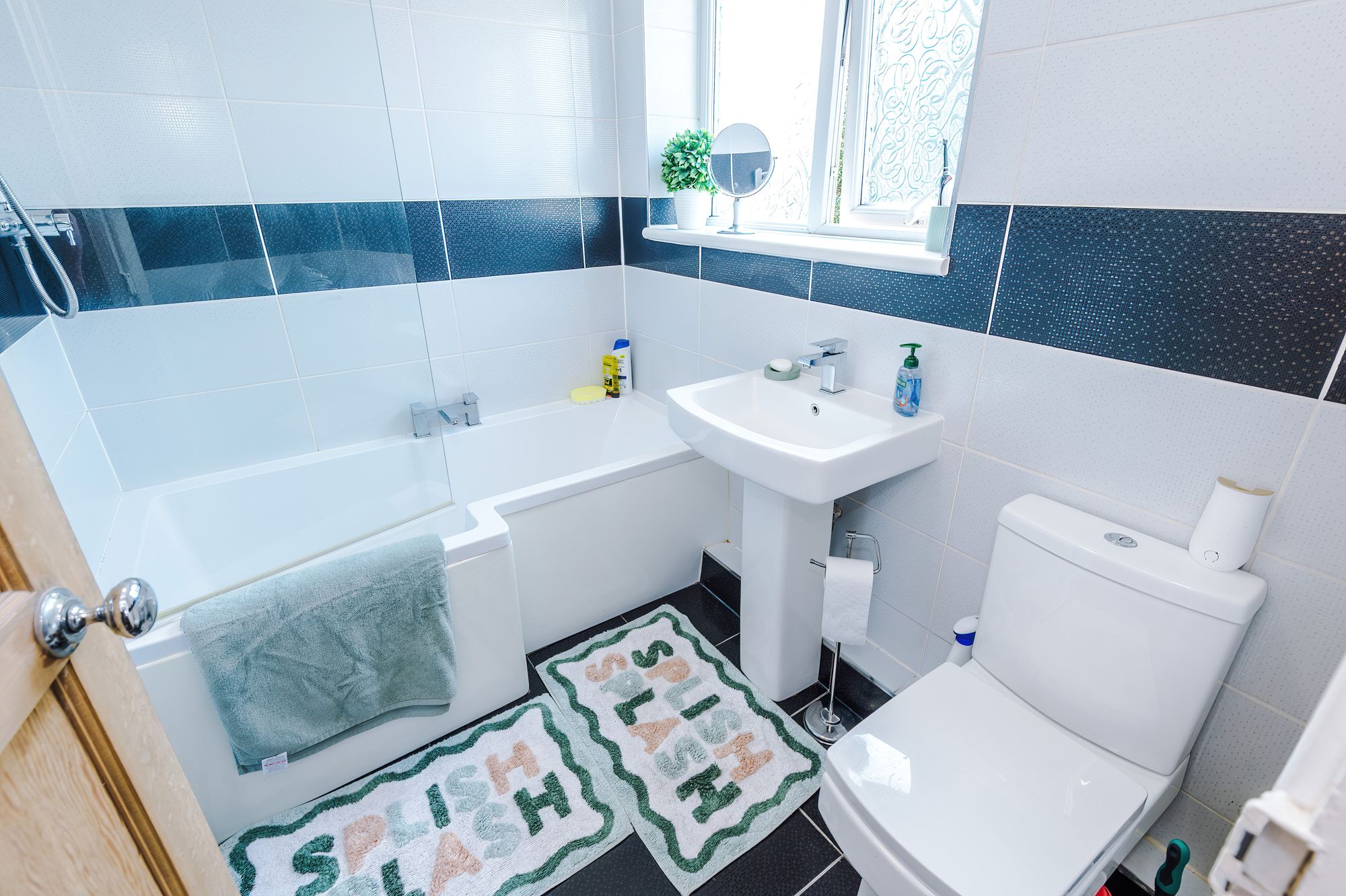 Queens Drive, Newton-Le-Willows, WA12