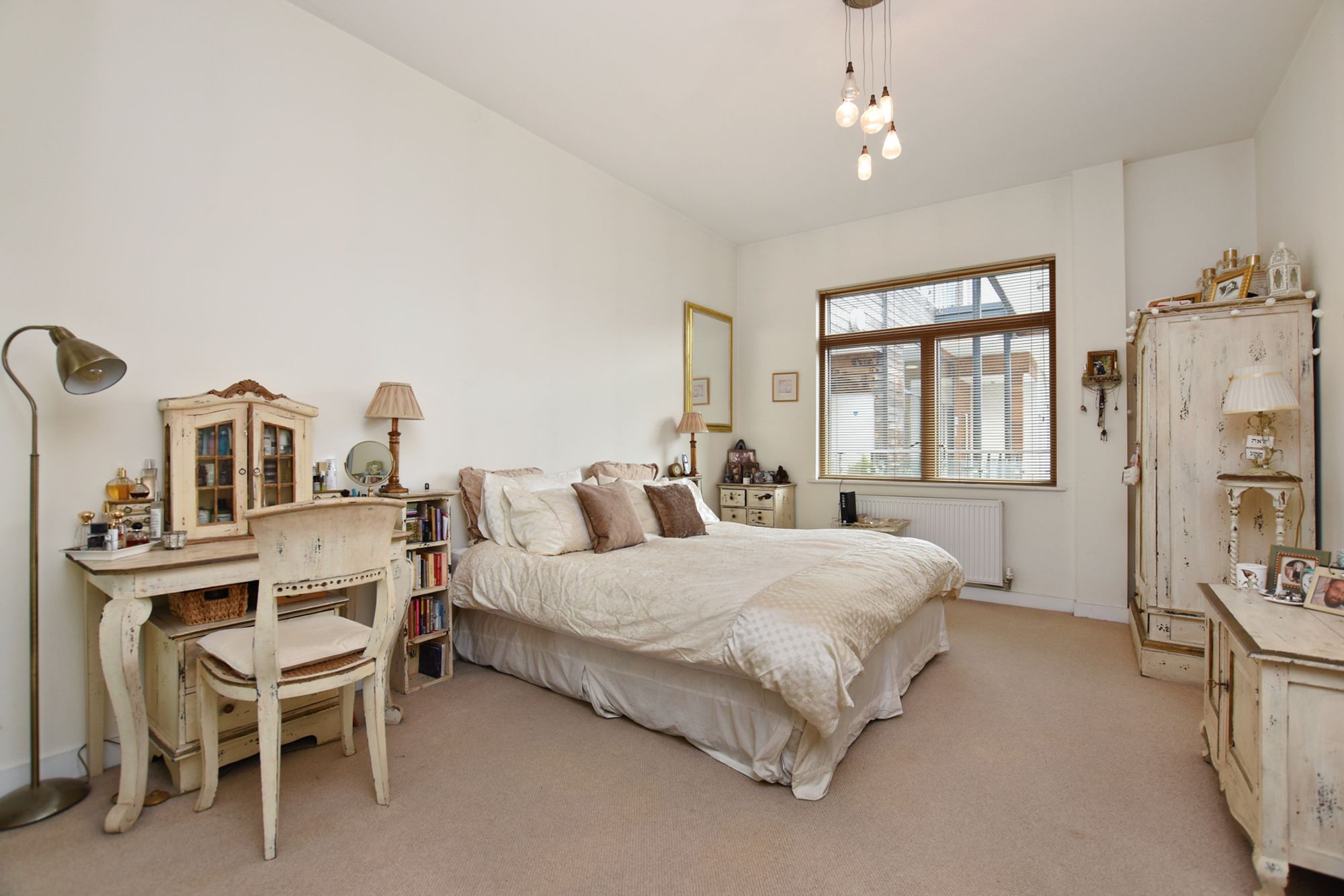 Kingsgate Place NW6
