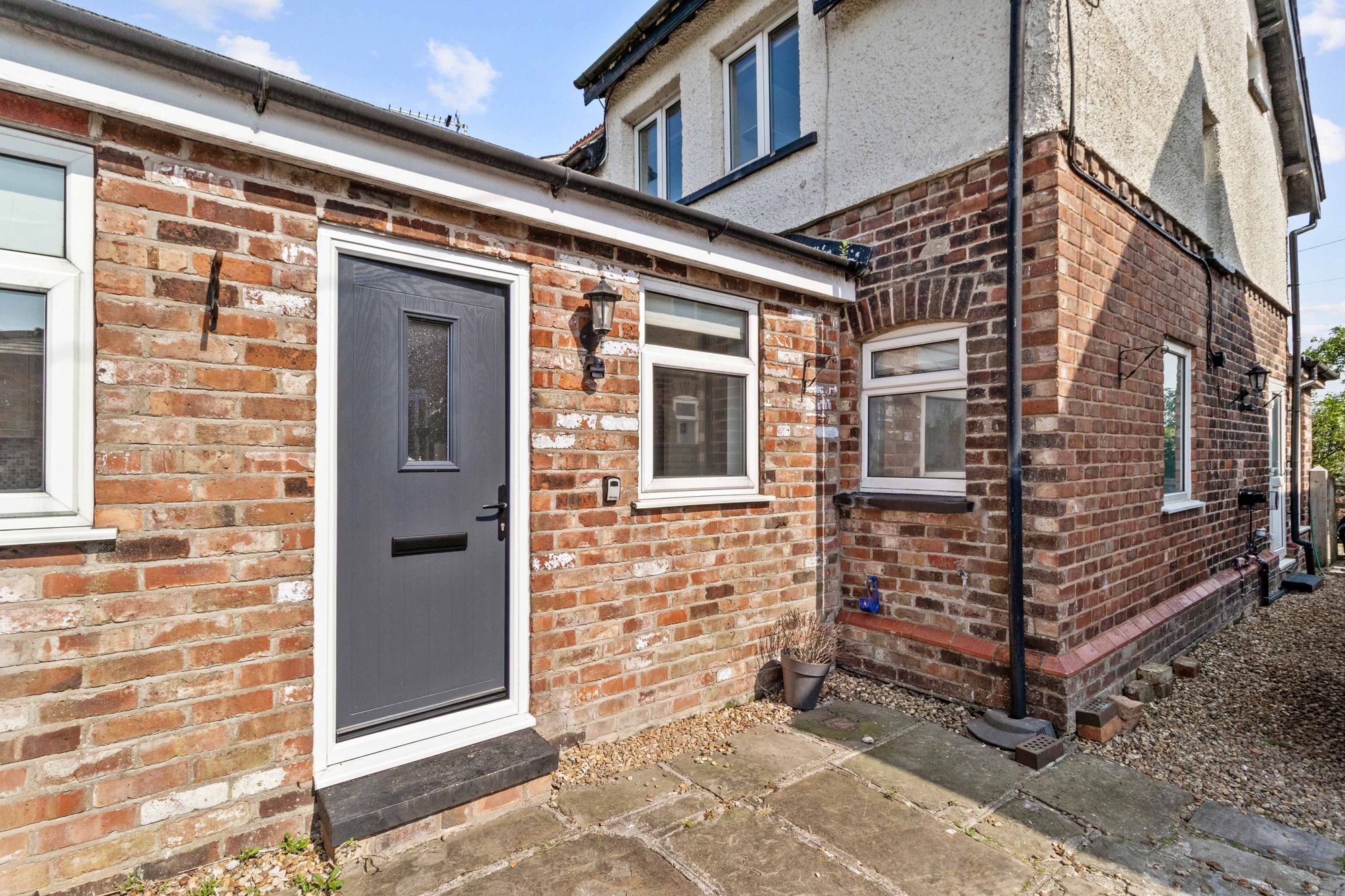 Cliff Lane, Grappenhall, WA4