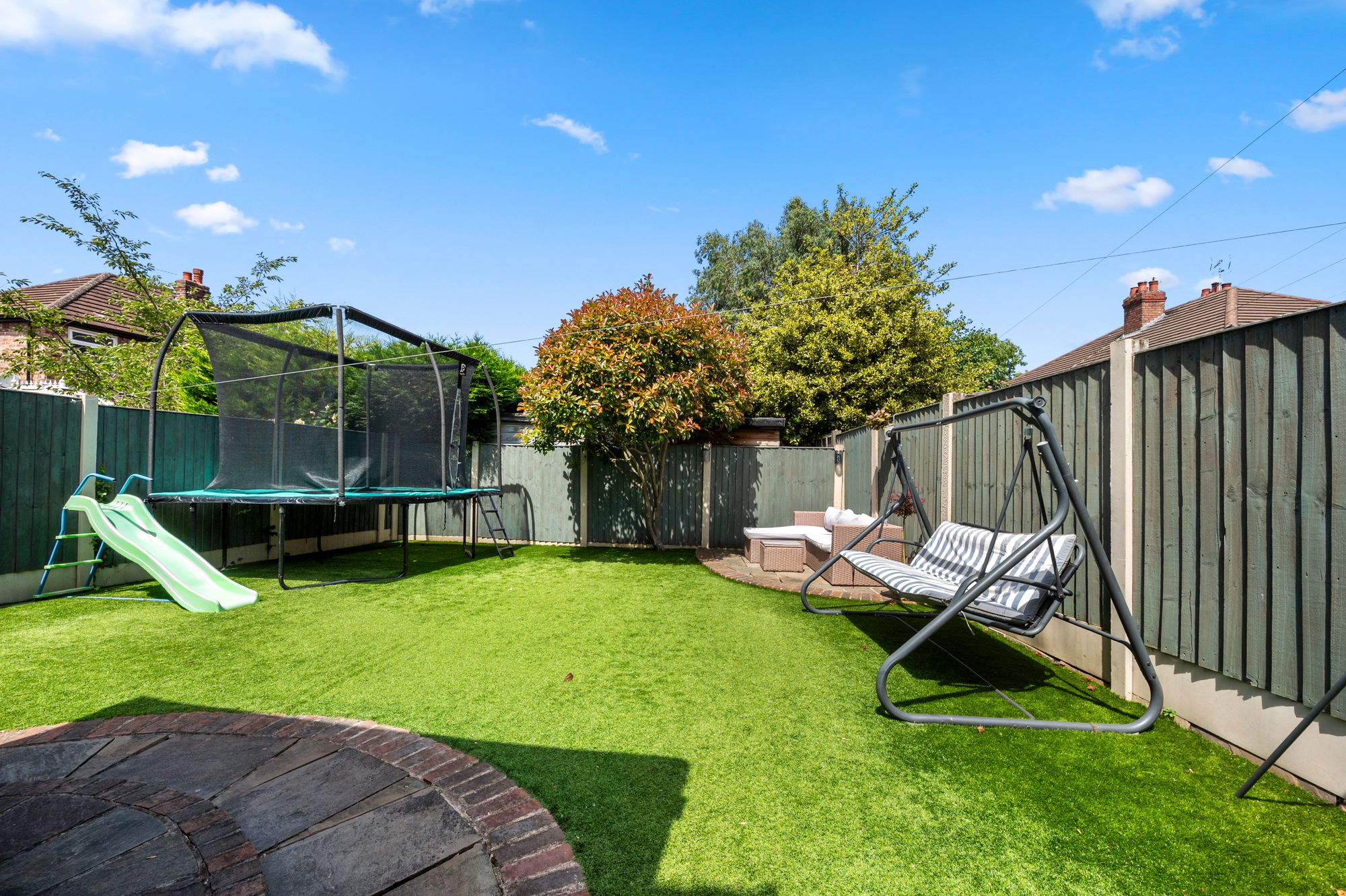 Limetree Avenue, Padgate, WA1