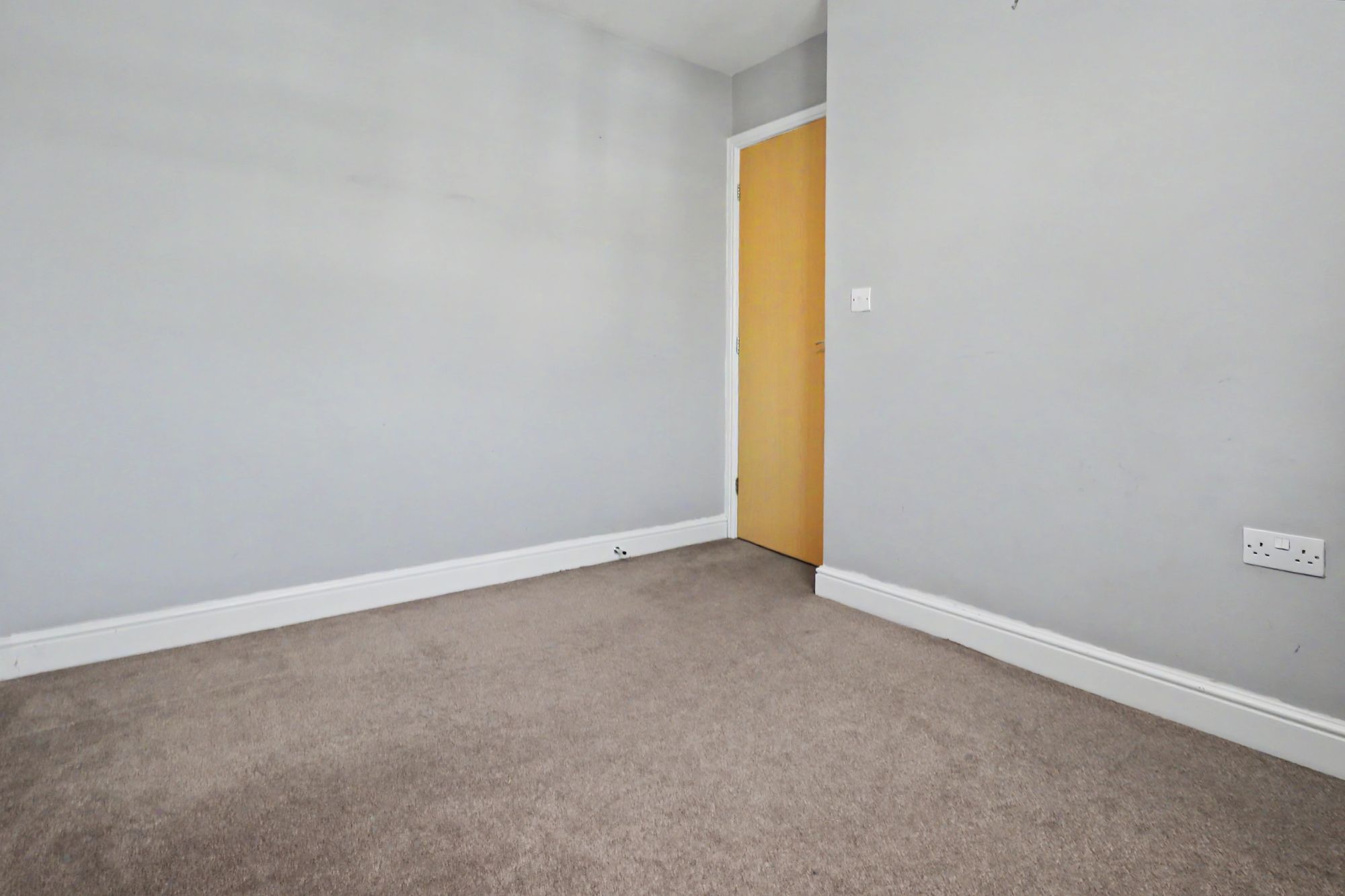 Lowther Crescent, St. Helens, WA10