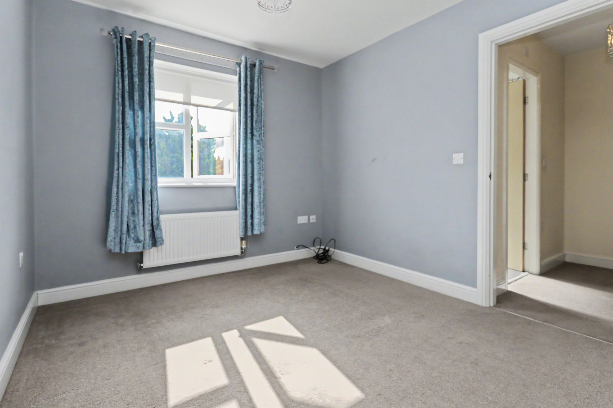Lowther Crescent, St. Helens, WA10