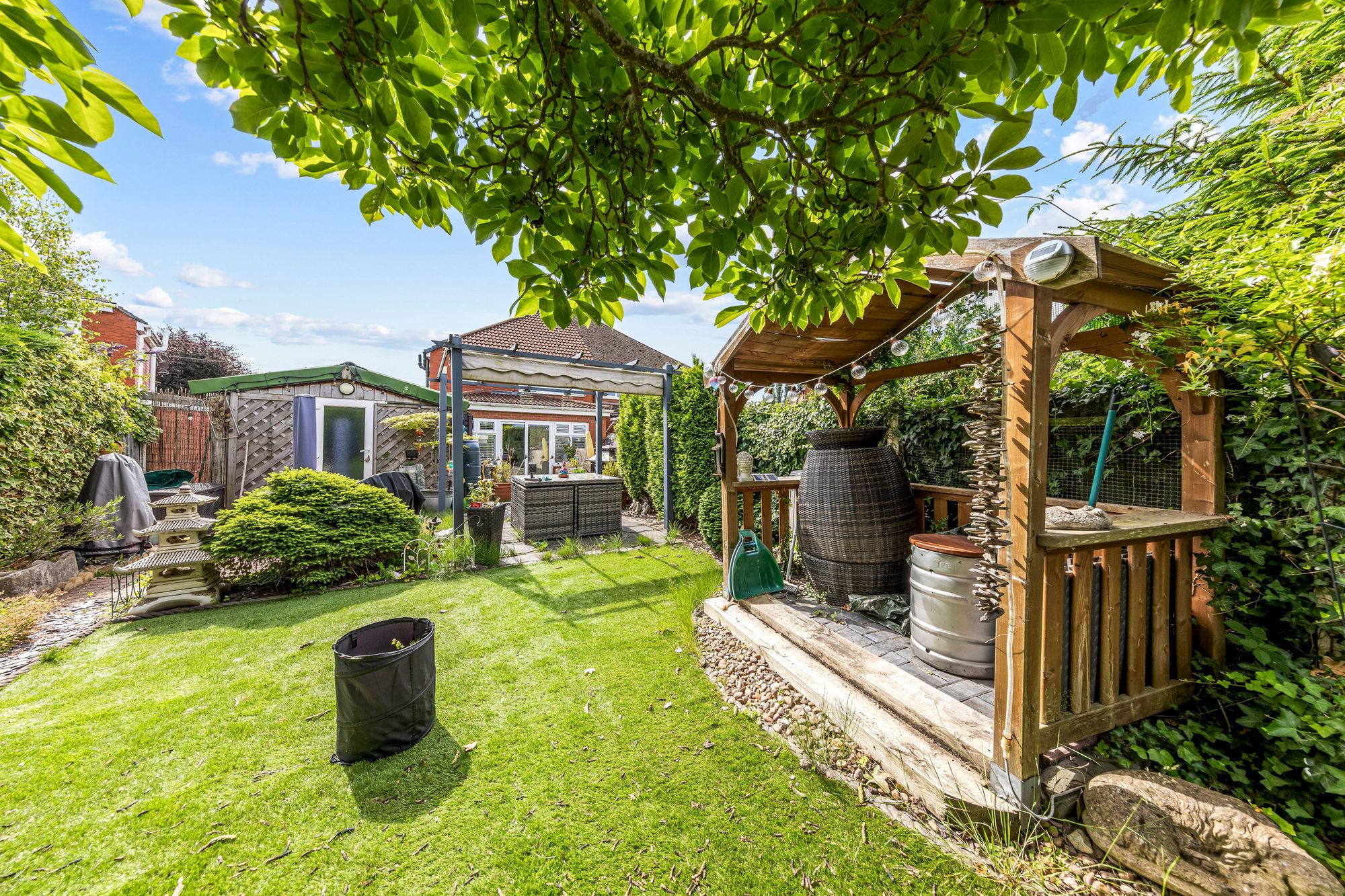 South Dale, Penketh, WA5