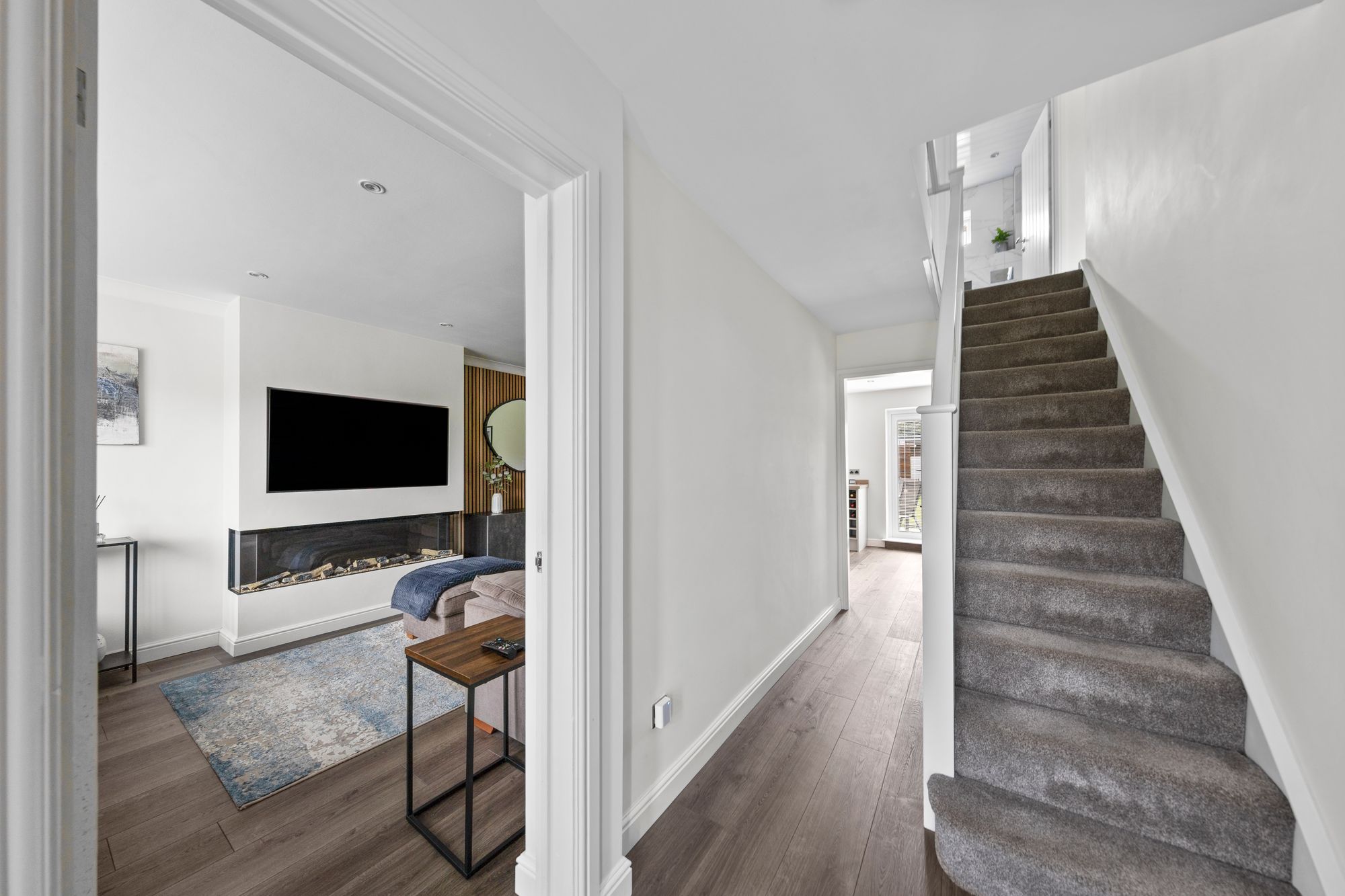 Newbridge Close, Callands, WA5