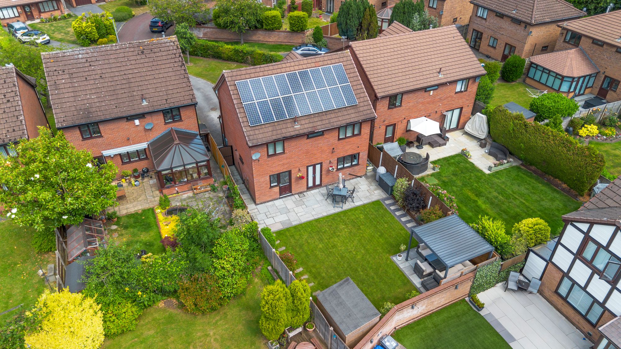 Newbridge Close, Callands, WA5