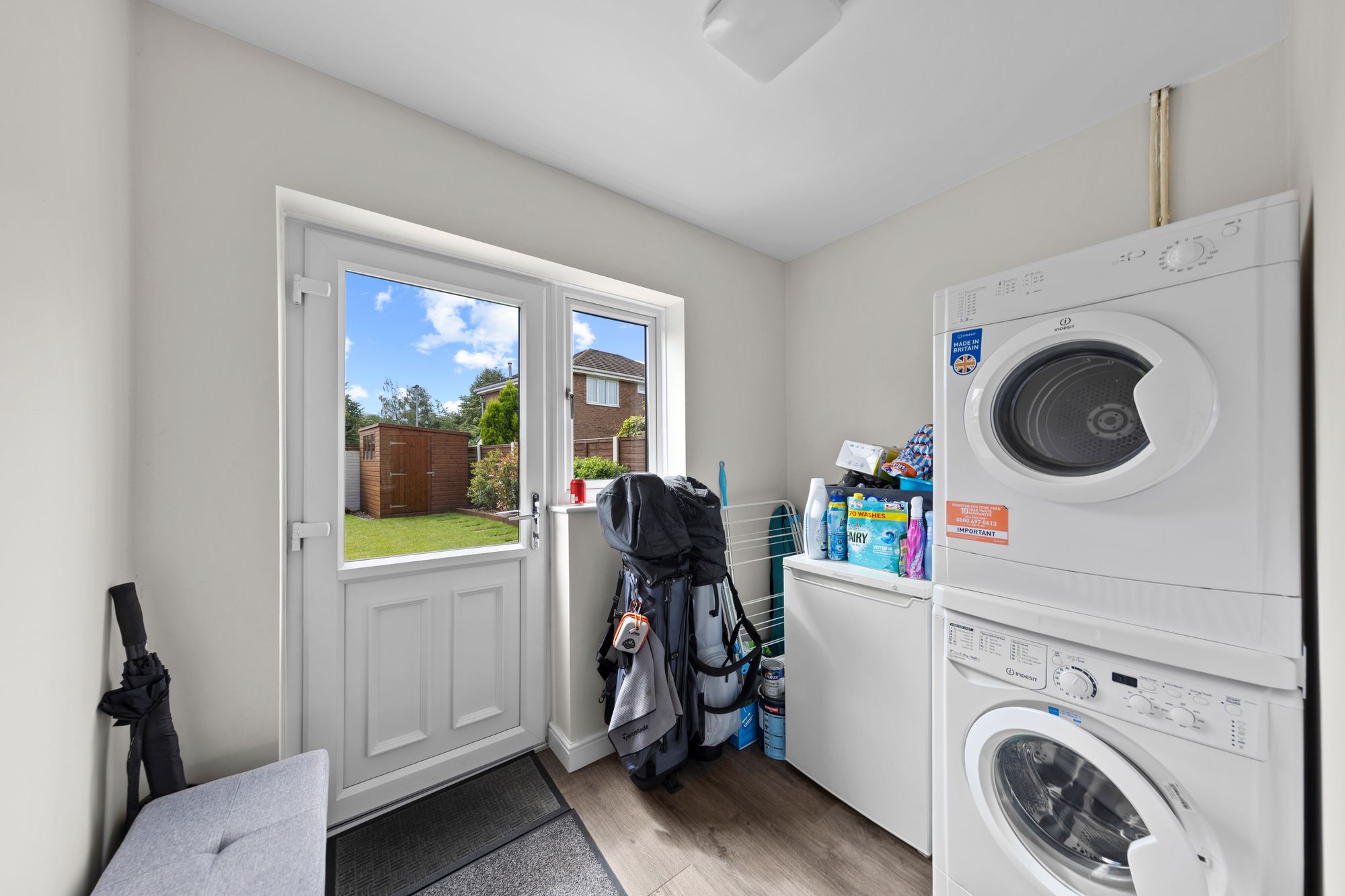 Newbridge Close, Callands, WA5