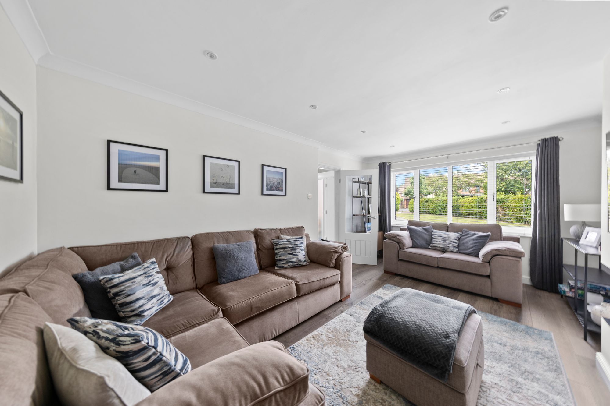 Newbridge Close, Callands, WA5