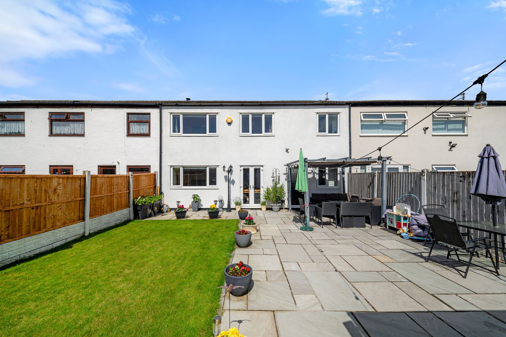 Hoghton Road, Hale Village, L24