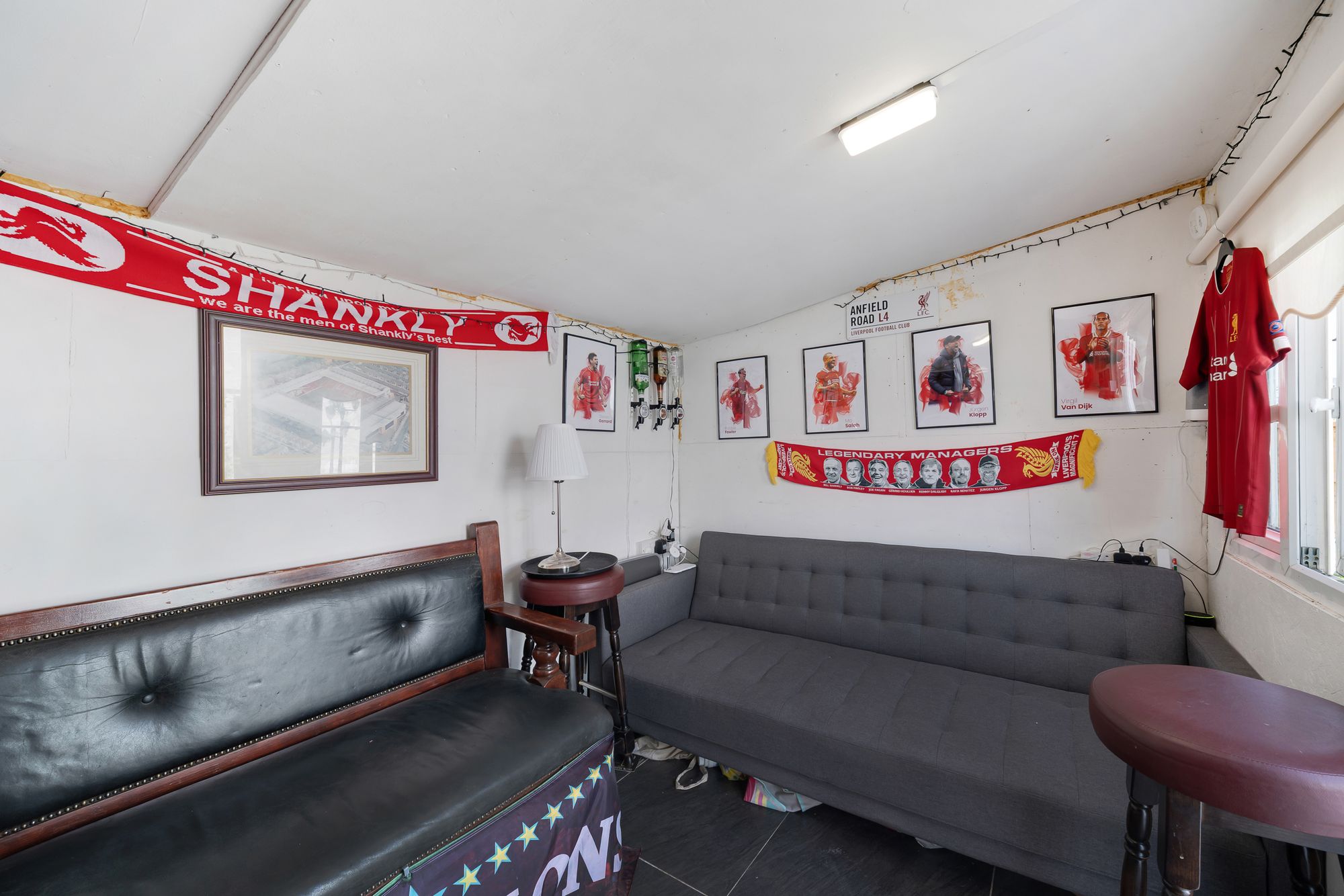 Hoghton Road, Hale Village, L24