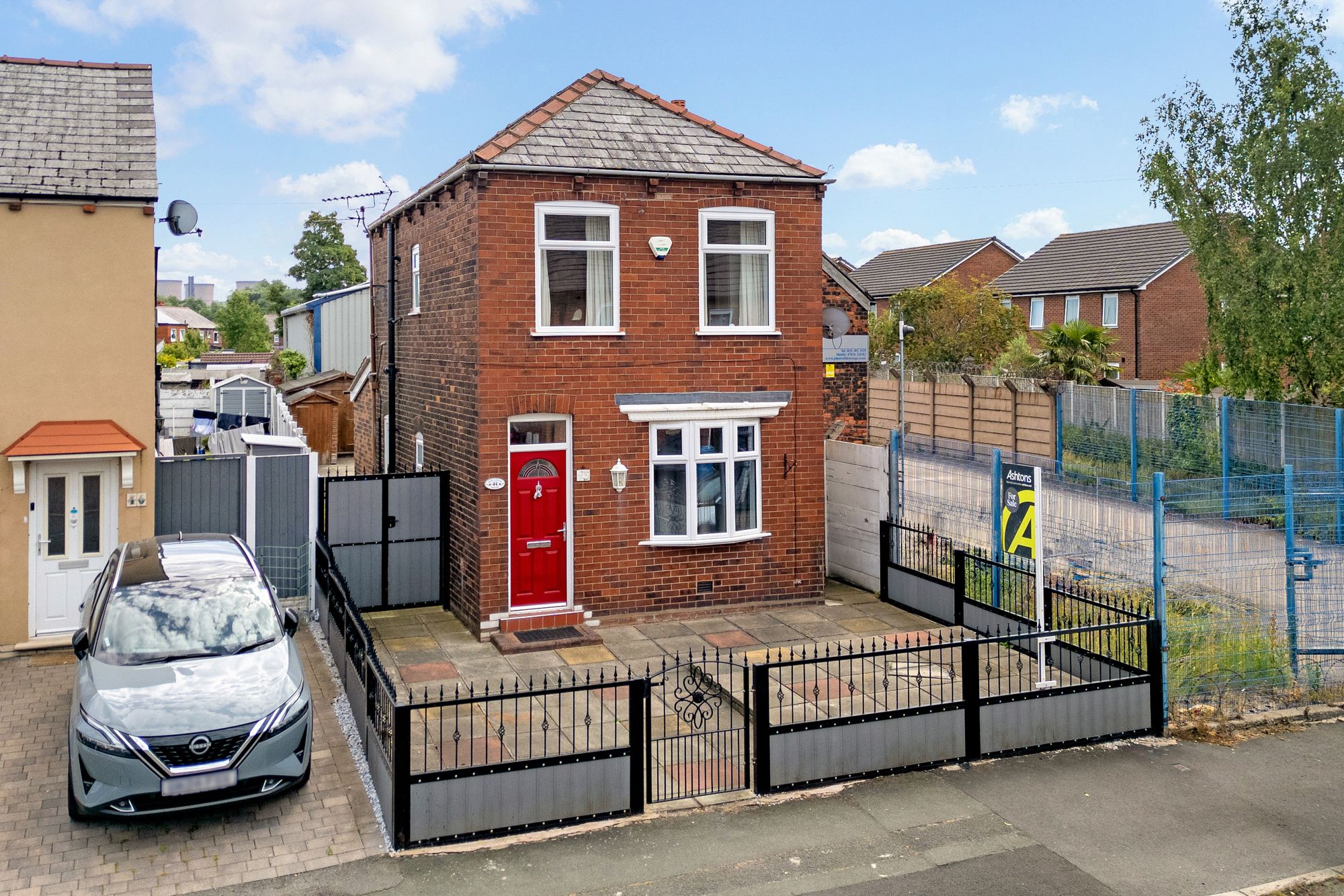 Page Lane, Widnes, WA8