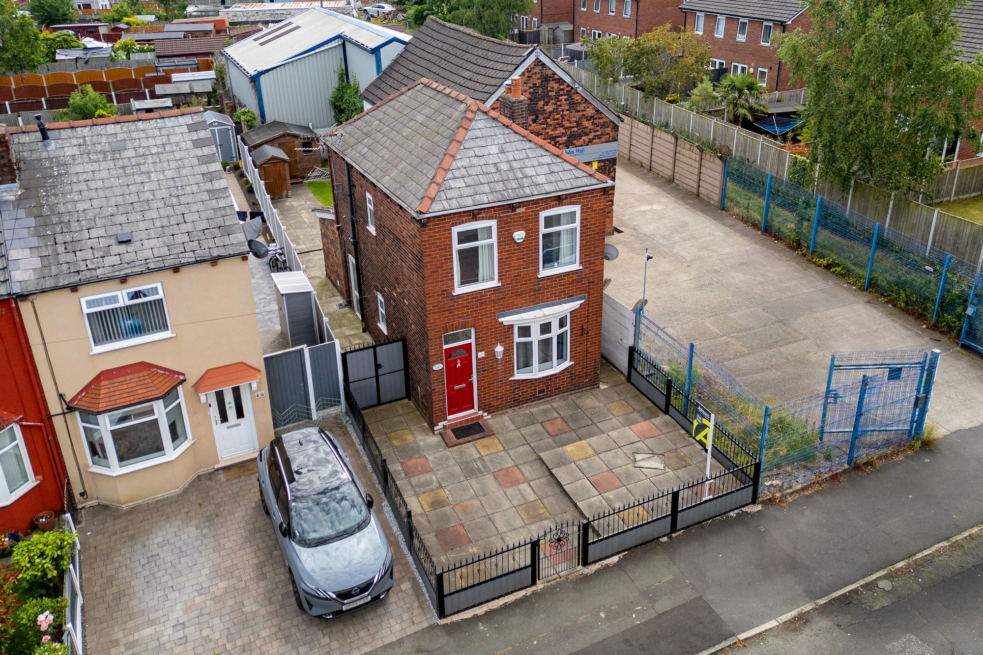 Page Lane, Widnes, WA8