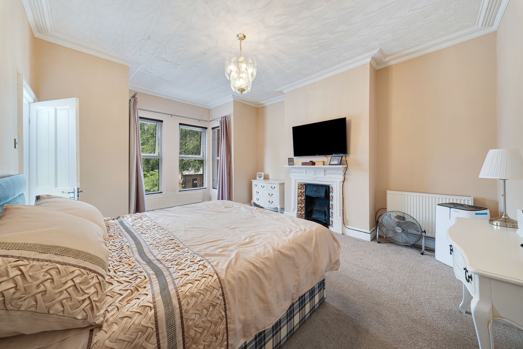 Ditchfield Road, Widnes, WA8