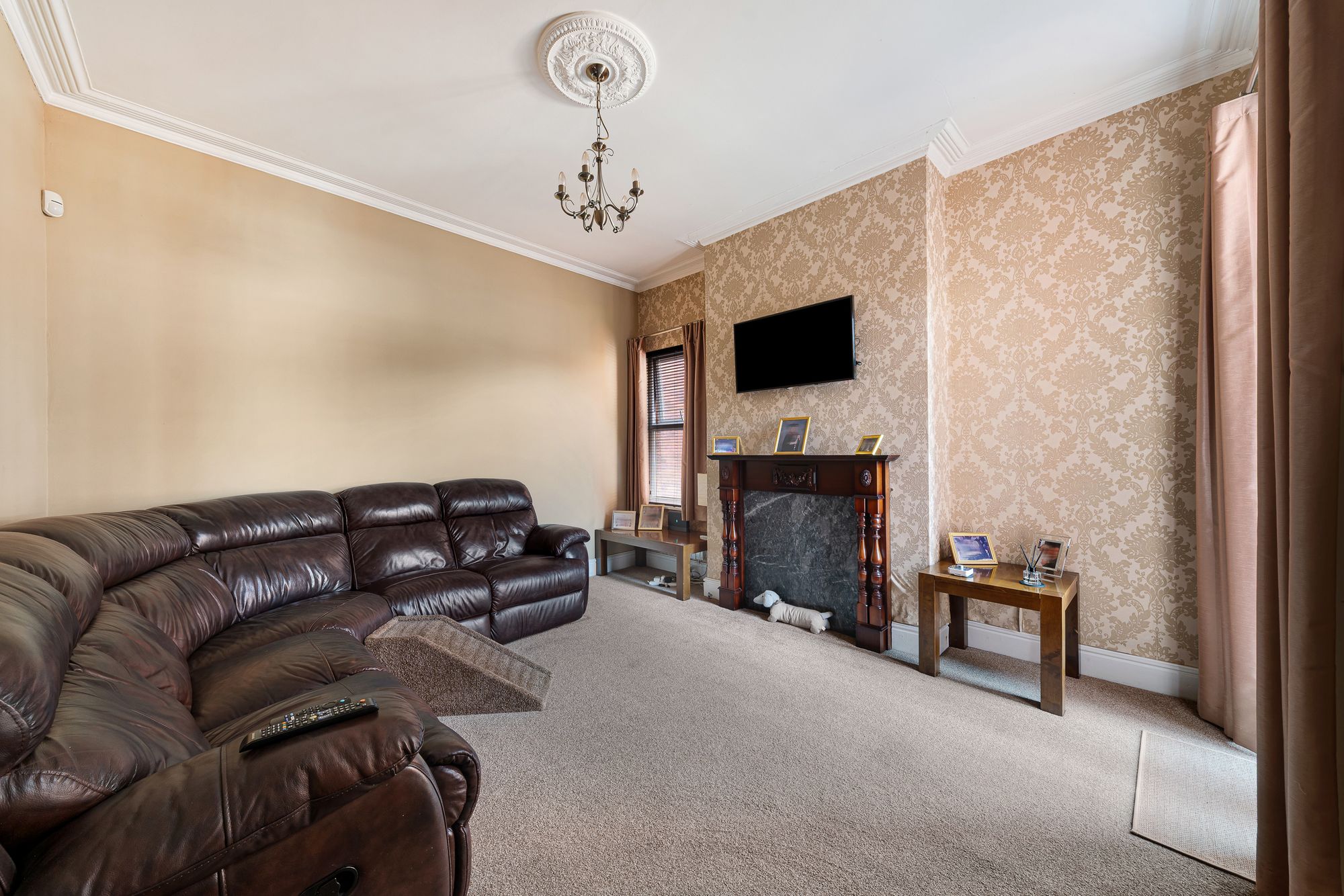 Ditchfield Road, Widnes, WA8