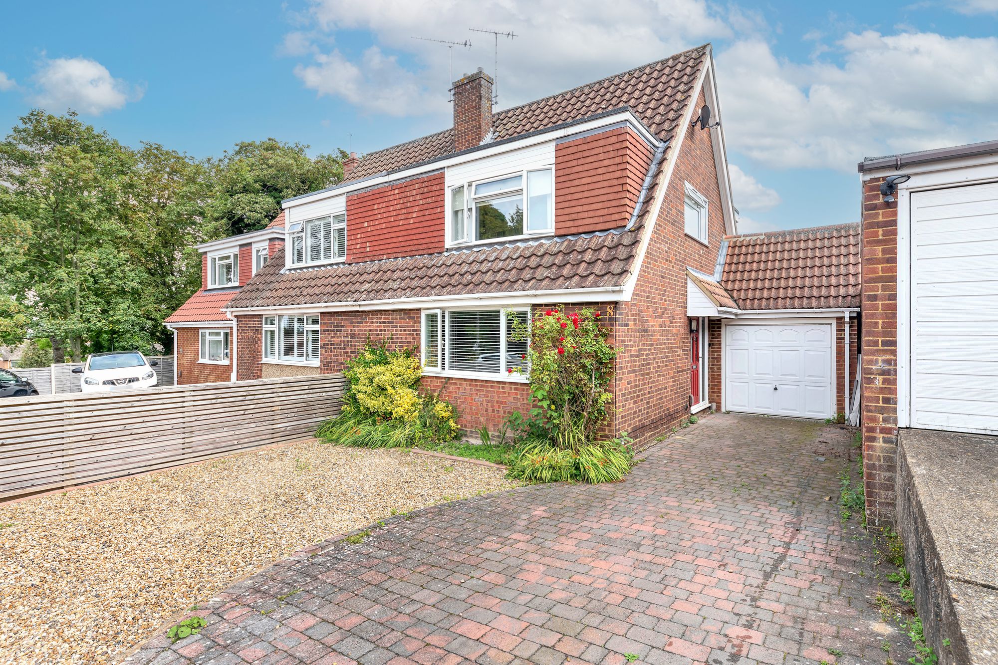 Coltsfoot Drive, Royston, SG8