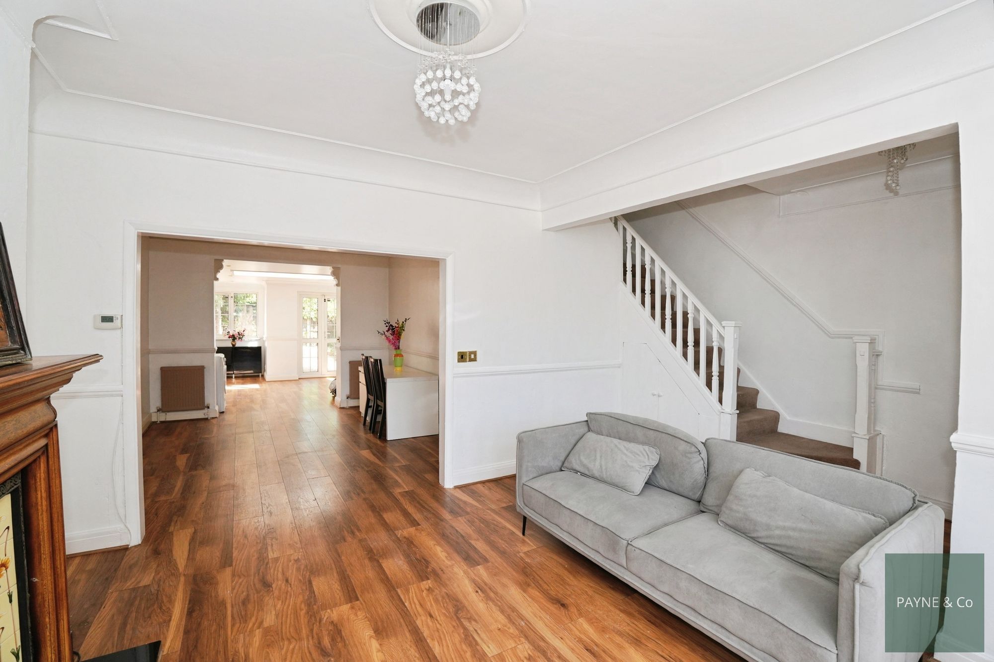 Fullwell Avenue, Barkingside, IG6