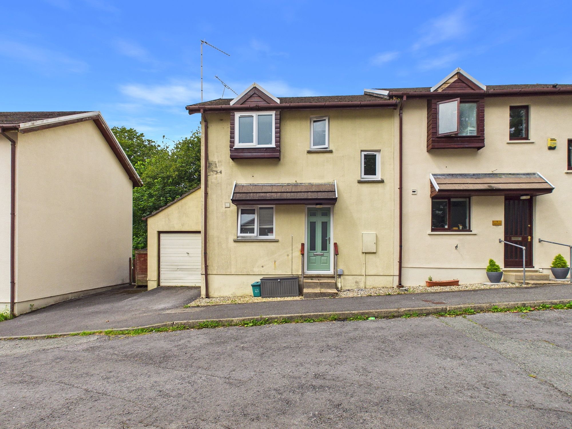 Queens Court, Narberth, SA67