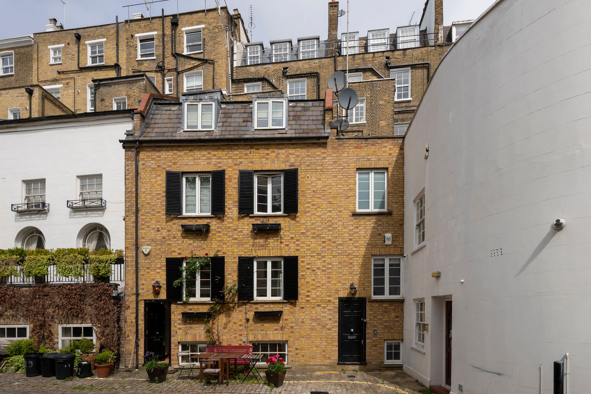 Craven Hill Mews, Hyde Park, W2