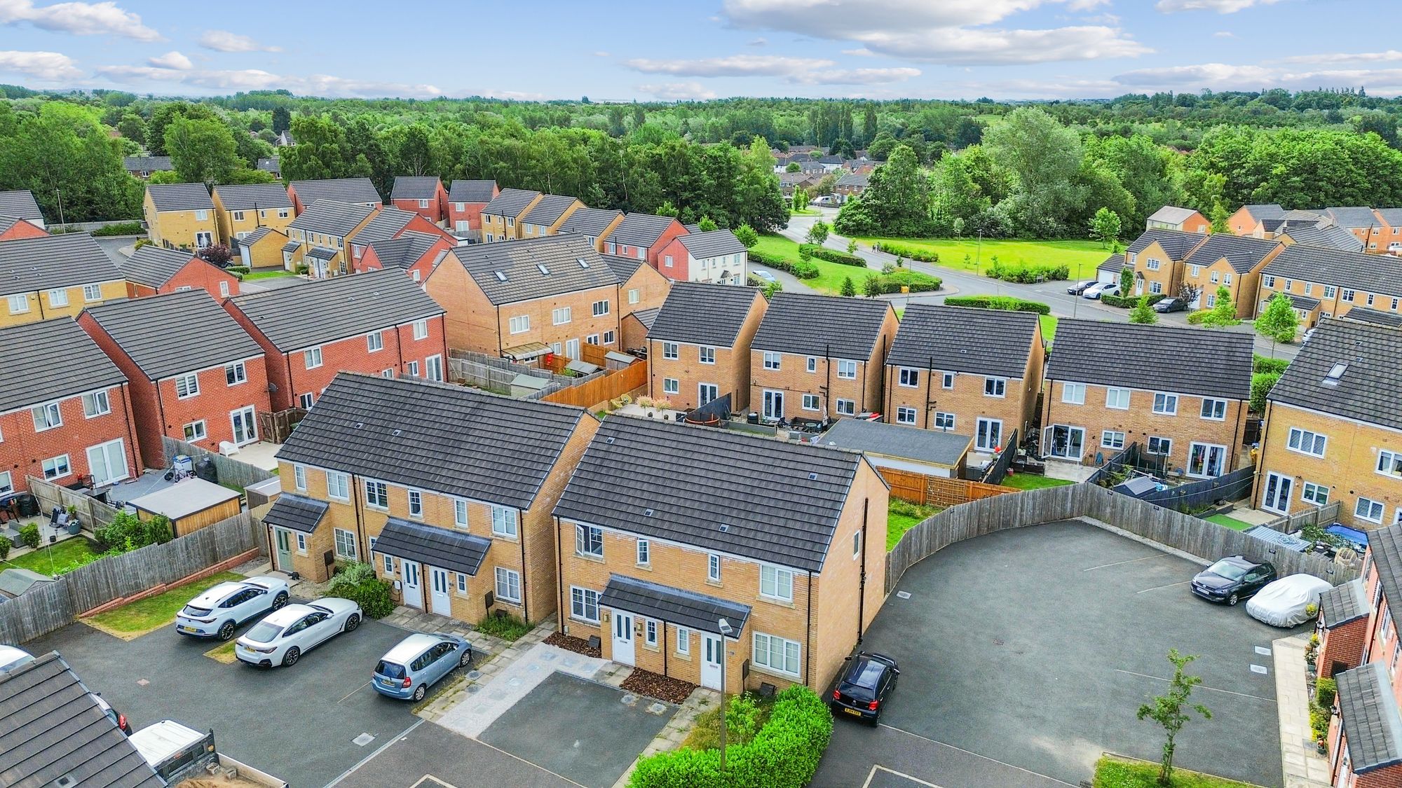 Hampson Court, Leigh, WN7