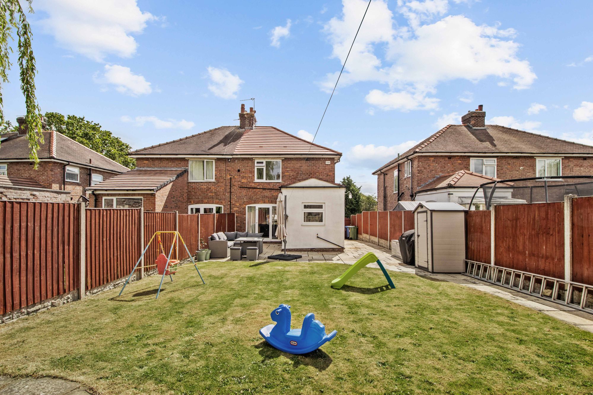 London Road, Stretton, WA4