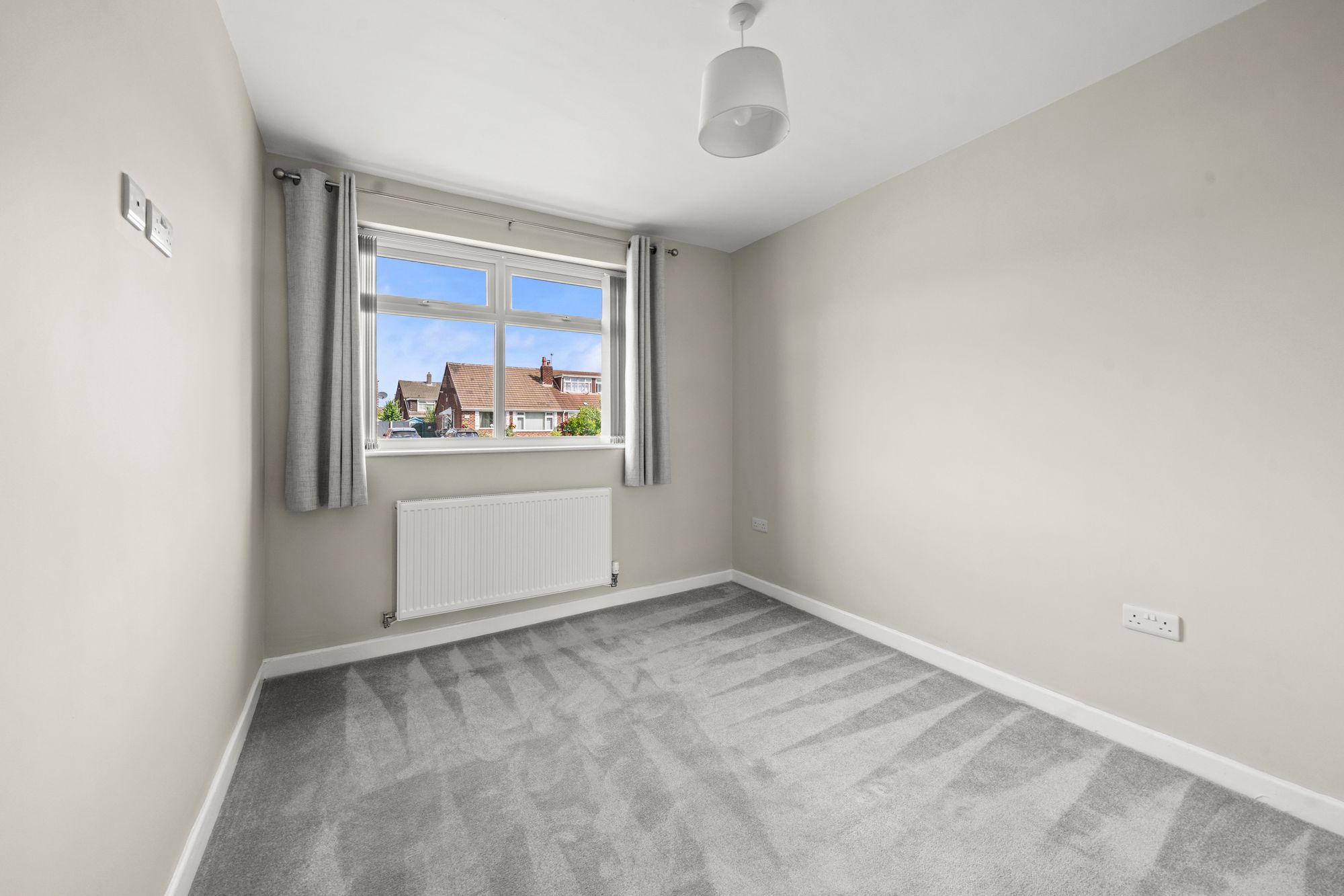Gainsborough Road, Warrington, WA4