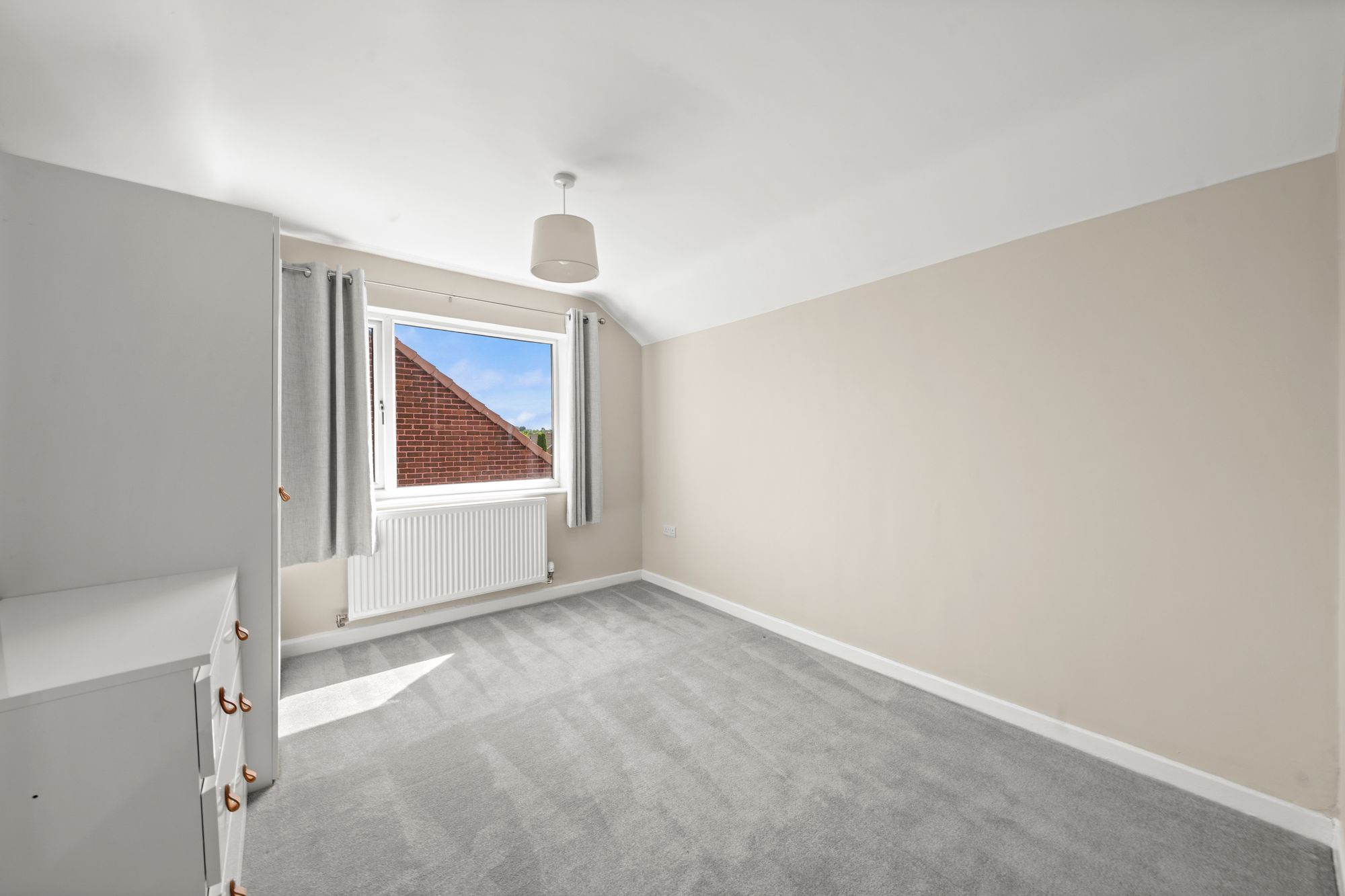 Gainsborough Road, Warrington, WA4