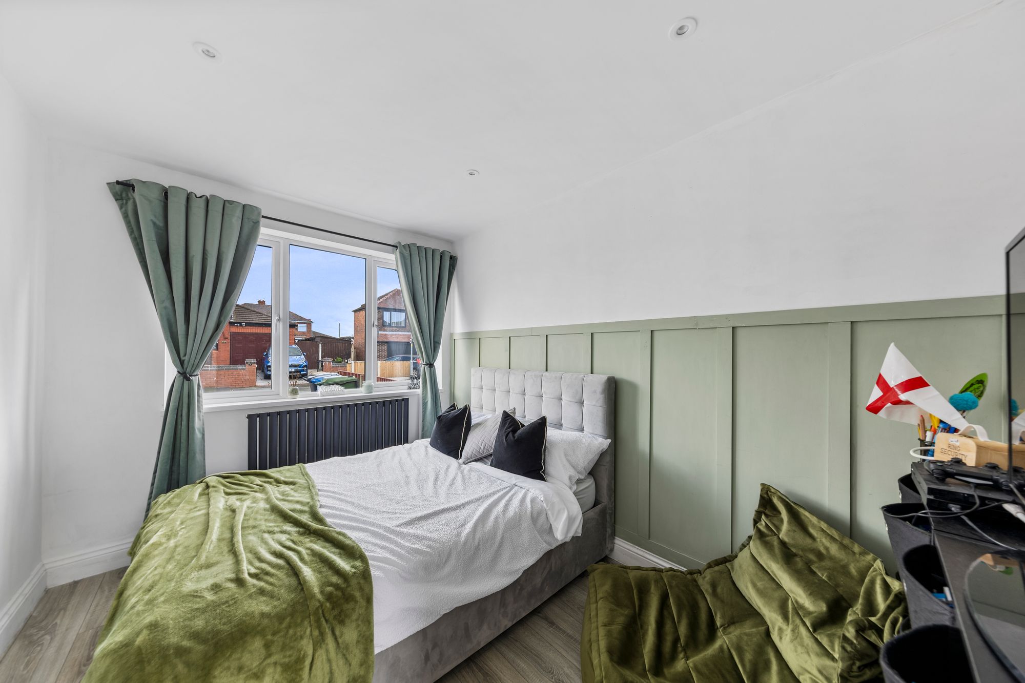 Lock Road, Paddington, WA1