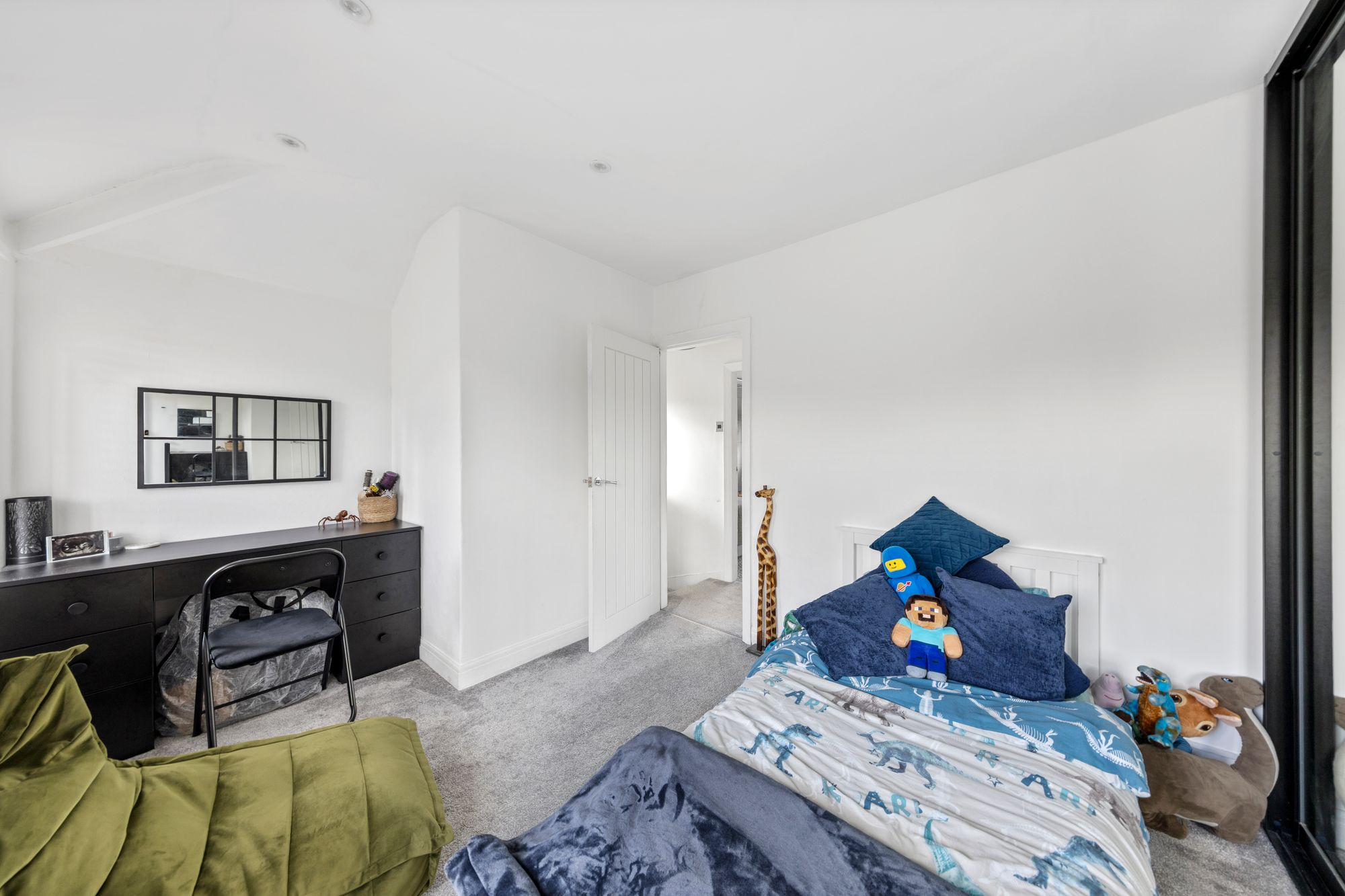 Lock Road, Paddington, WA1