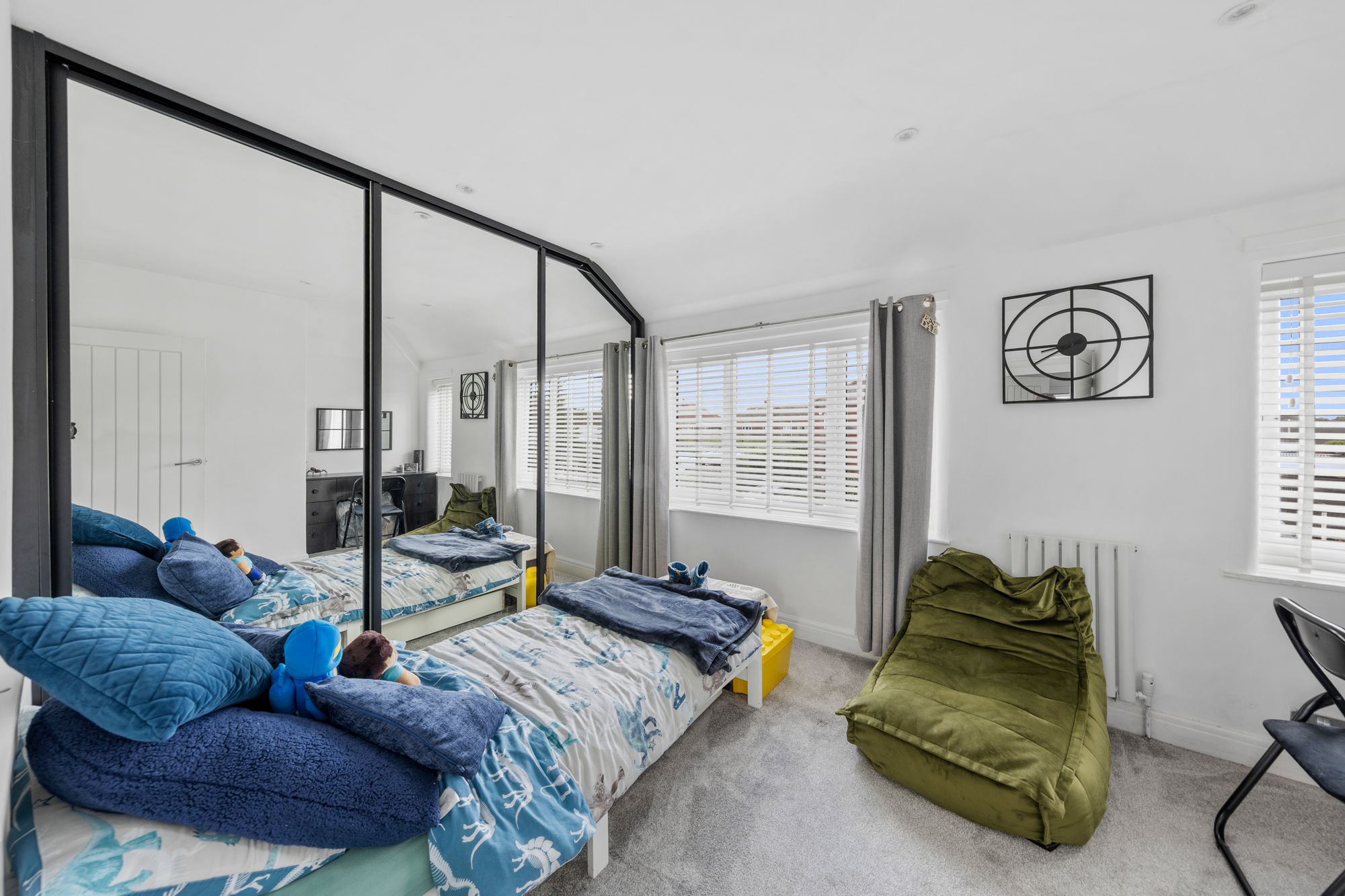 Lock Road, Paddington, WA1