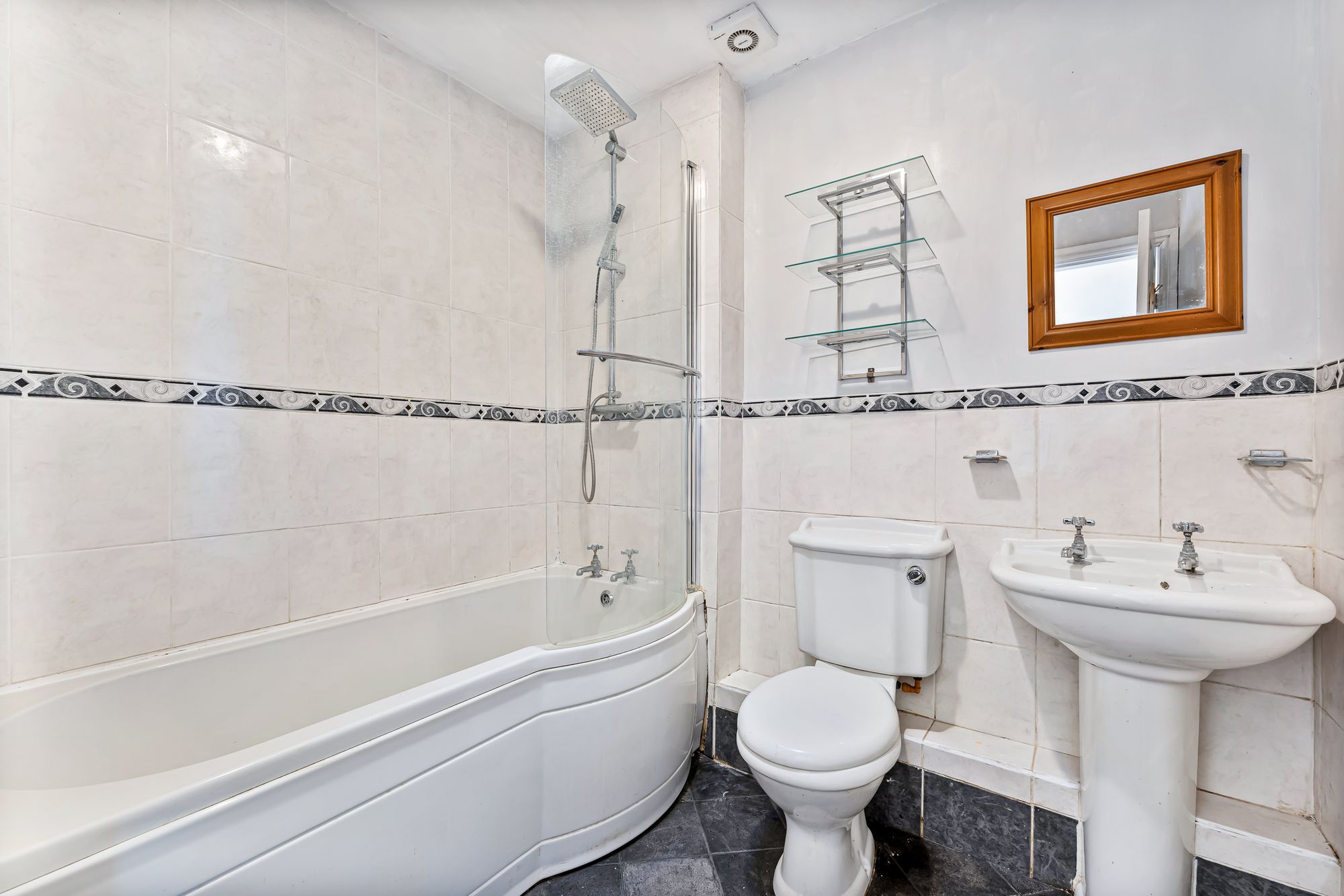 Liverpool Road, Widnes, WA8