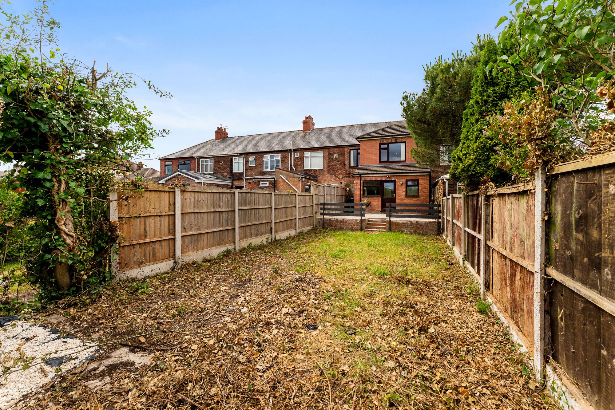 Liverpool Road, Widnes, WA8