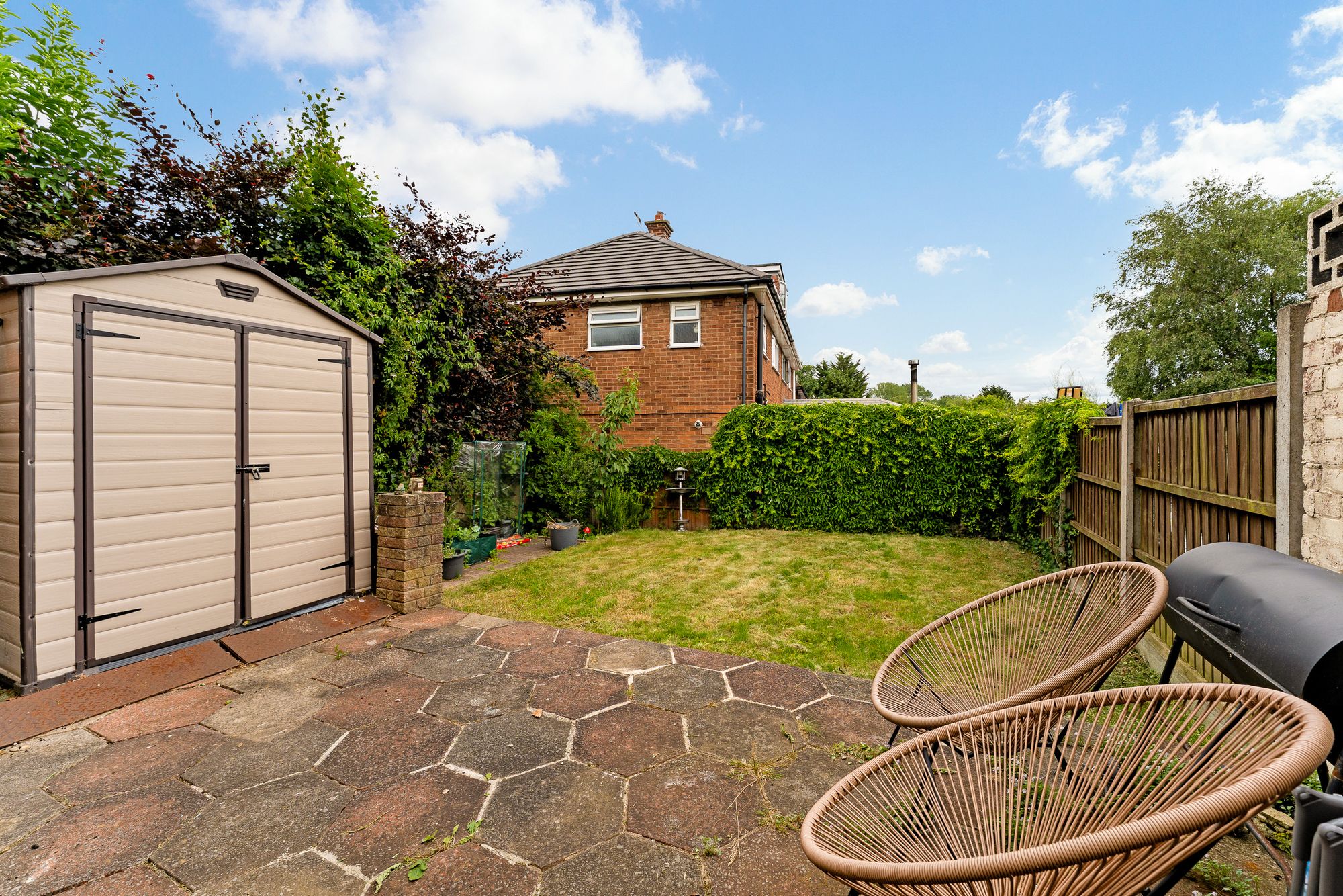 Windsor Grove, Runcorn, WA7
