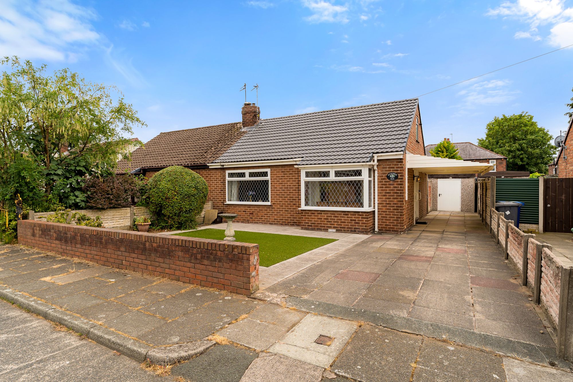 Cleveleys Avenue, Widnes, WA8