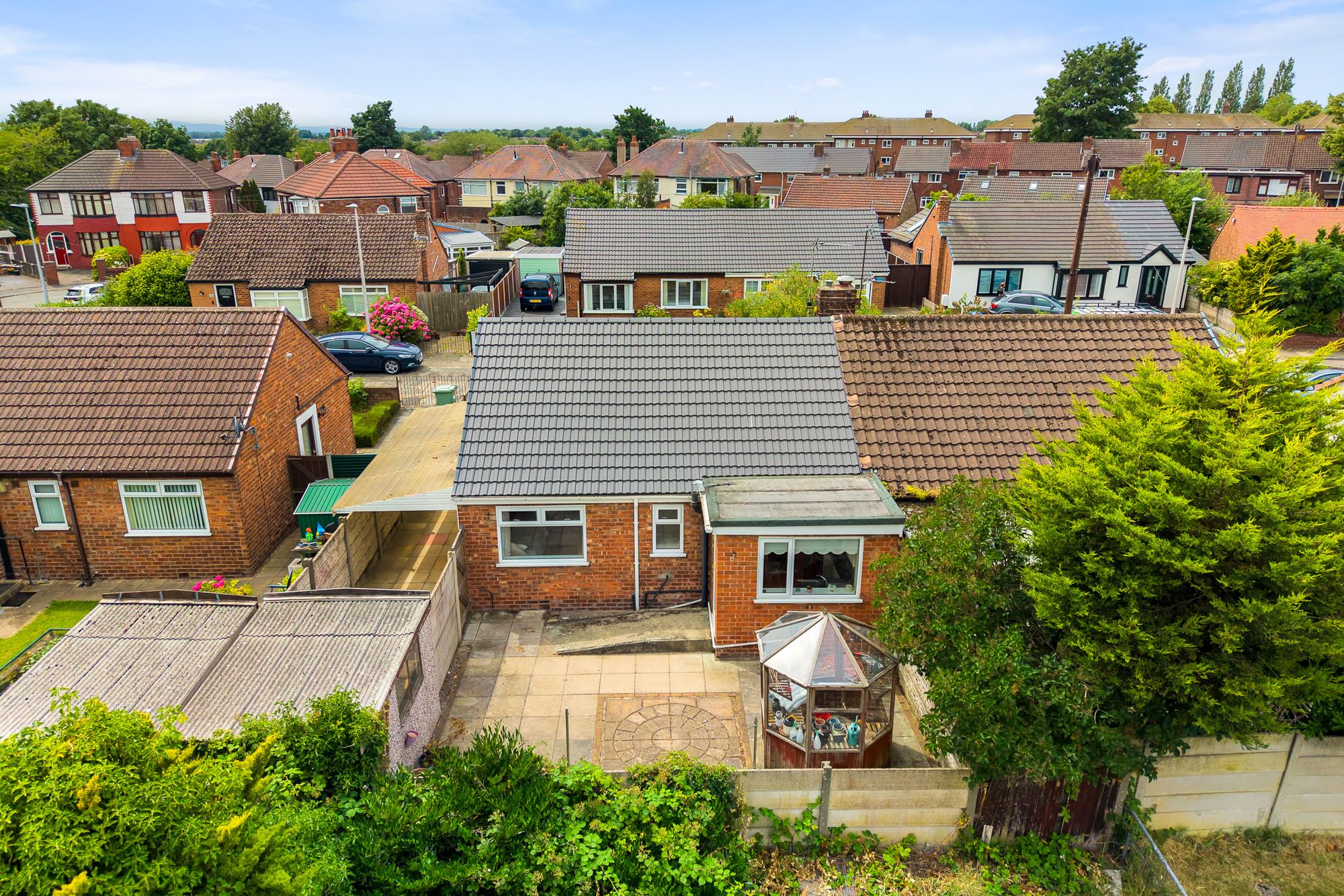 Cleveleys Avenue, Widnes, WA8