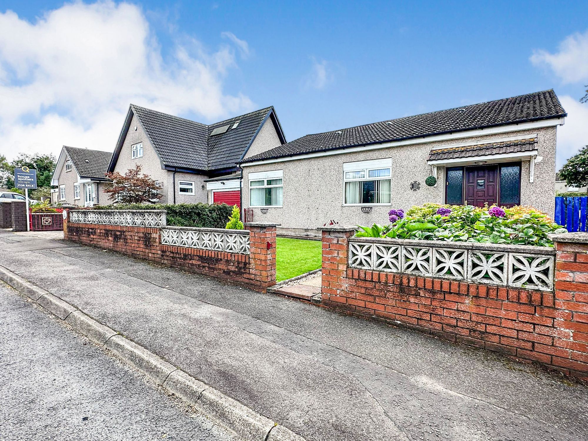 7 Hawthorn Gardens, Larkhall