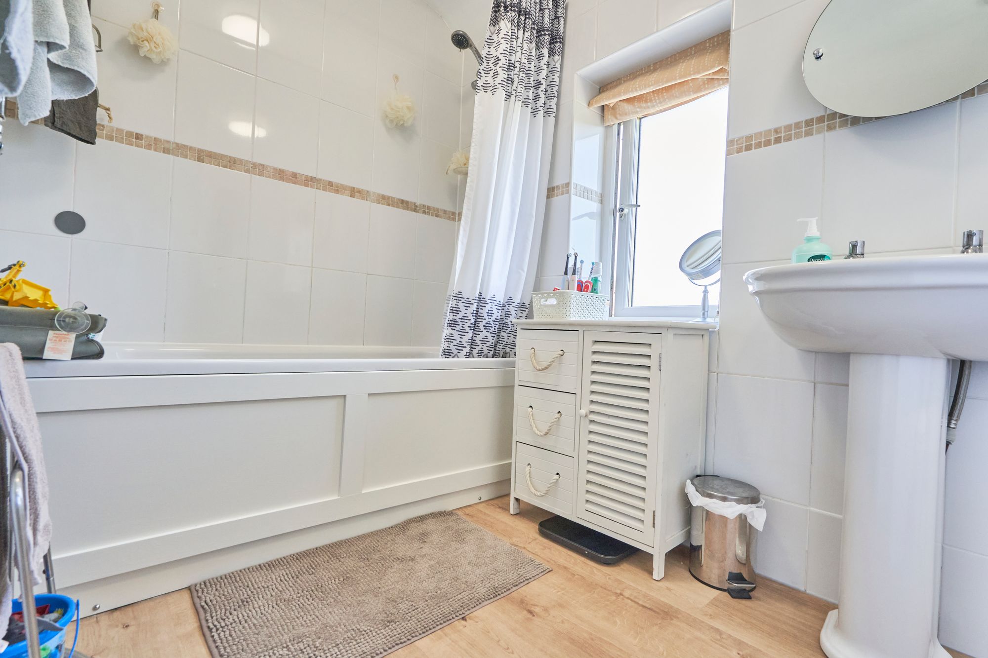 Poplar Avenue, Culcheth, WA3