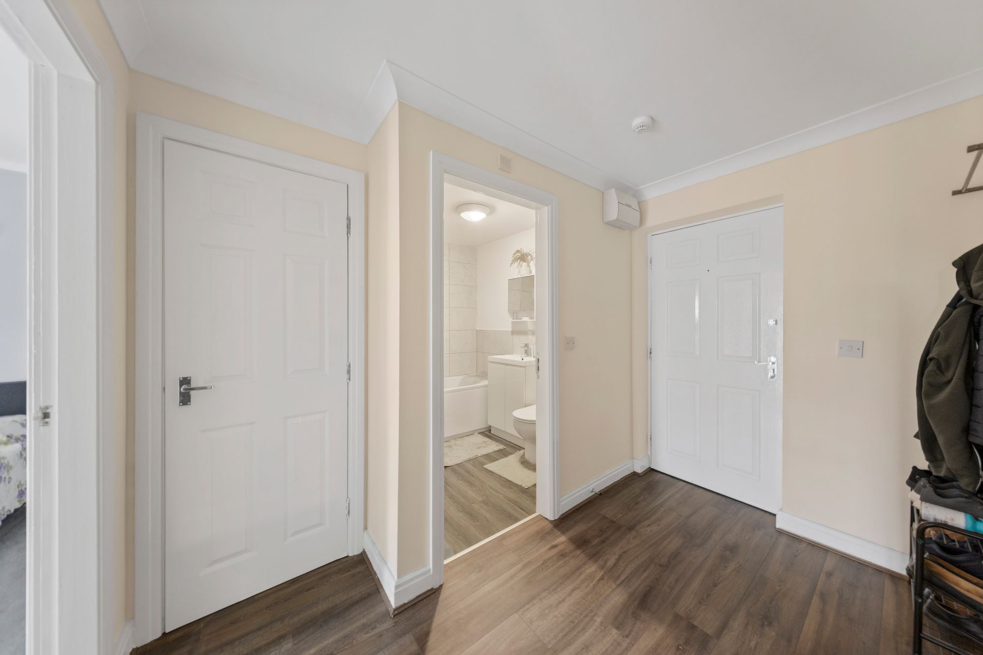 Wilderspool Causeway, Egremont Court Wilderspool Causeway, WA4