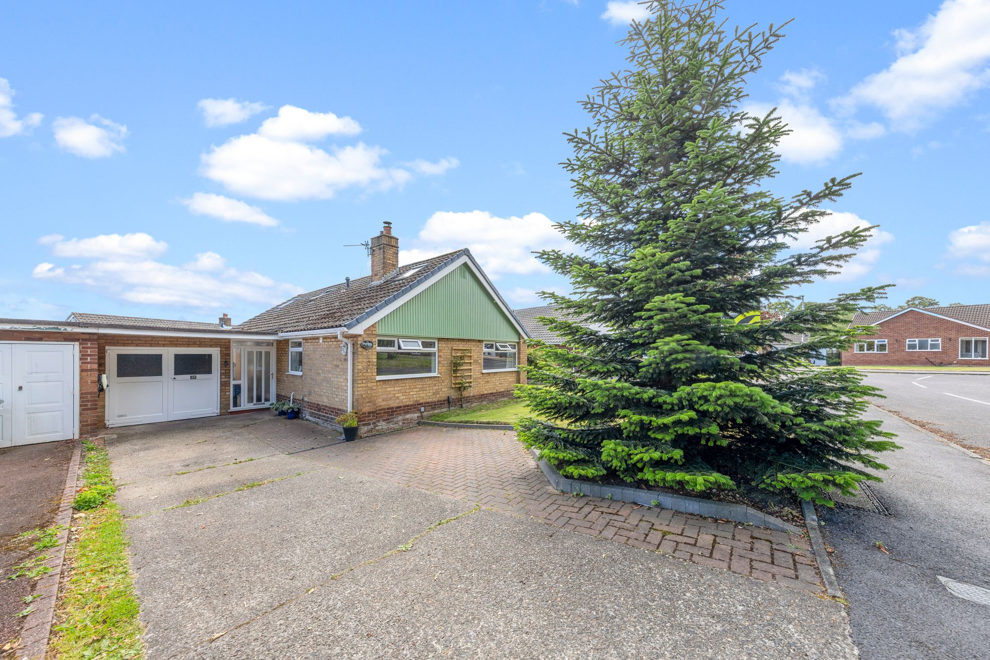 Highfield Avenue, Appleton, WA4