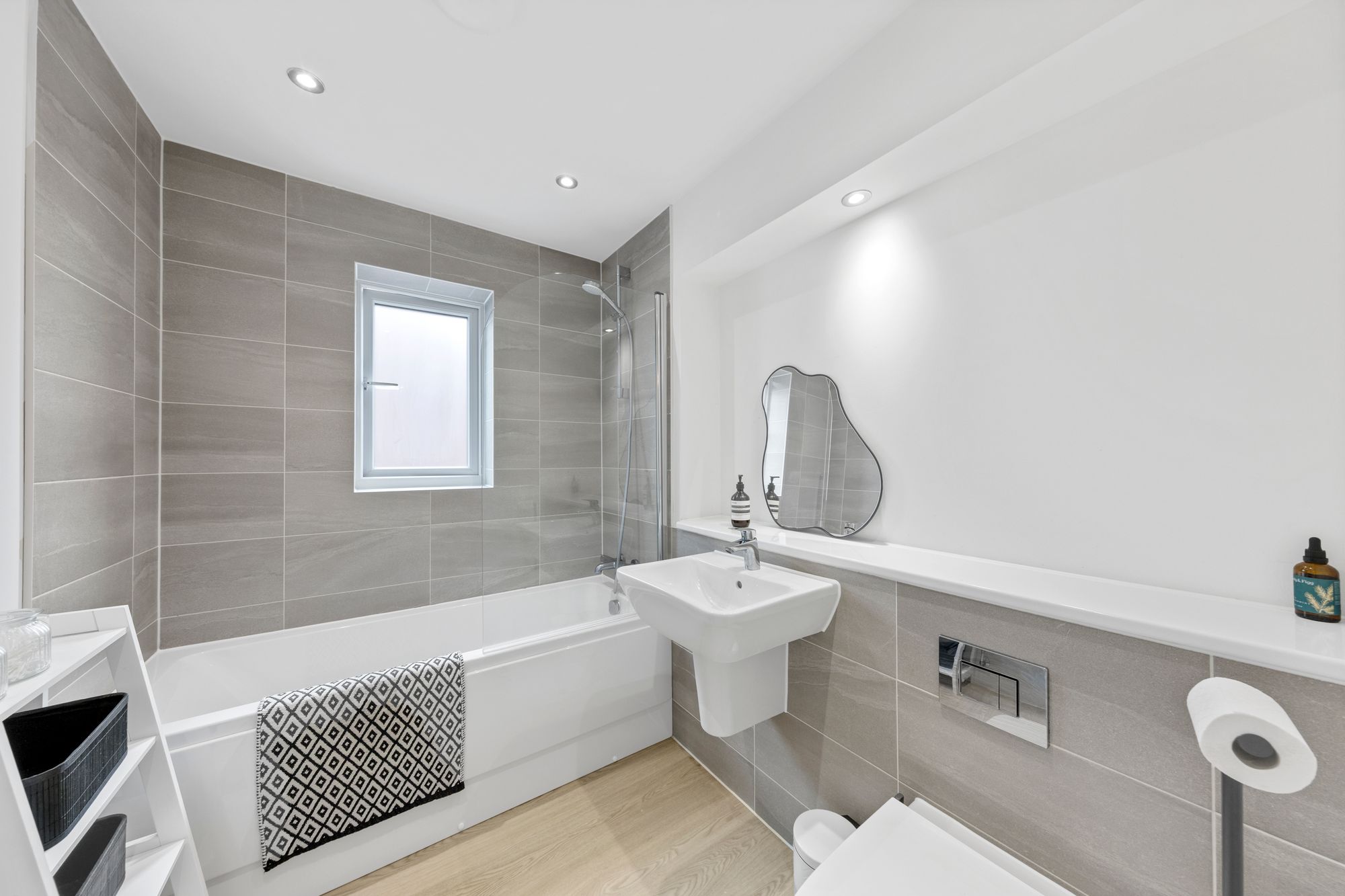 Winterbourne Gardens, Warrington, WA4