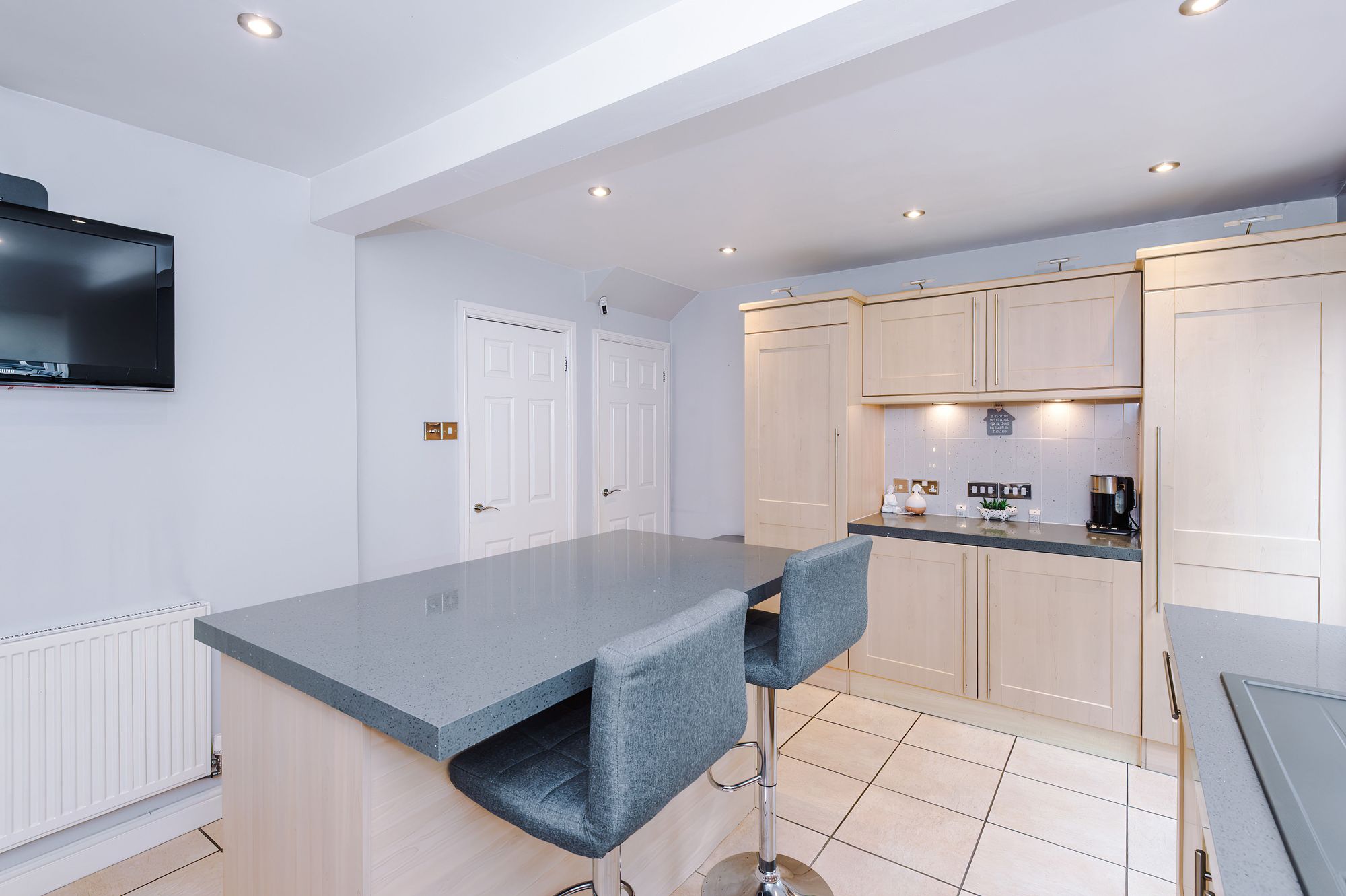 Rockingham Close, Birchwood, WA3