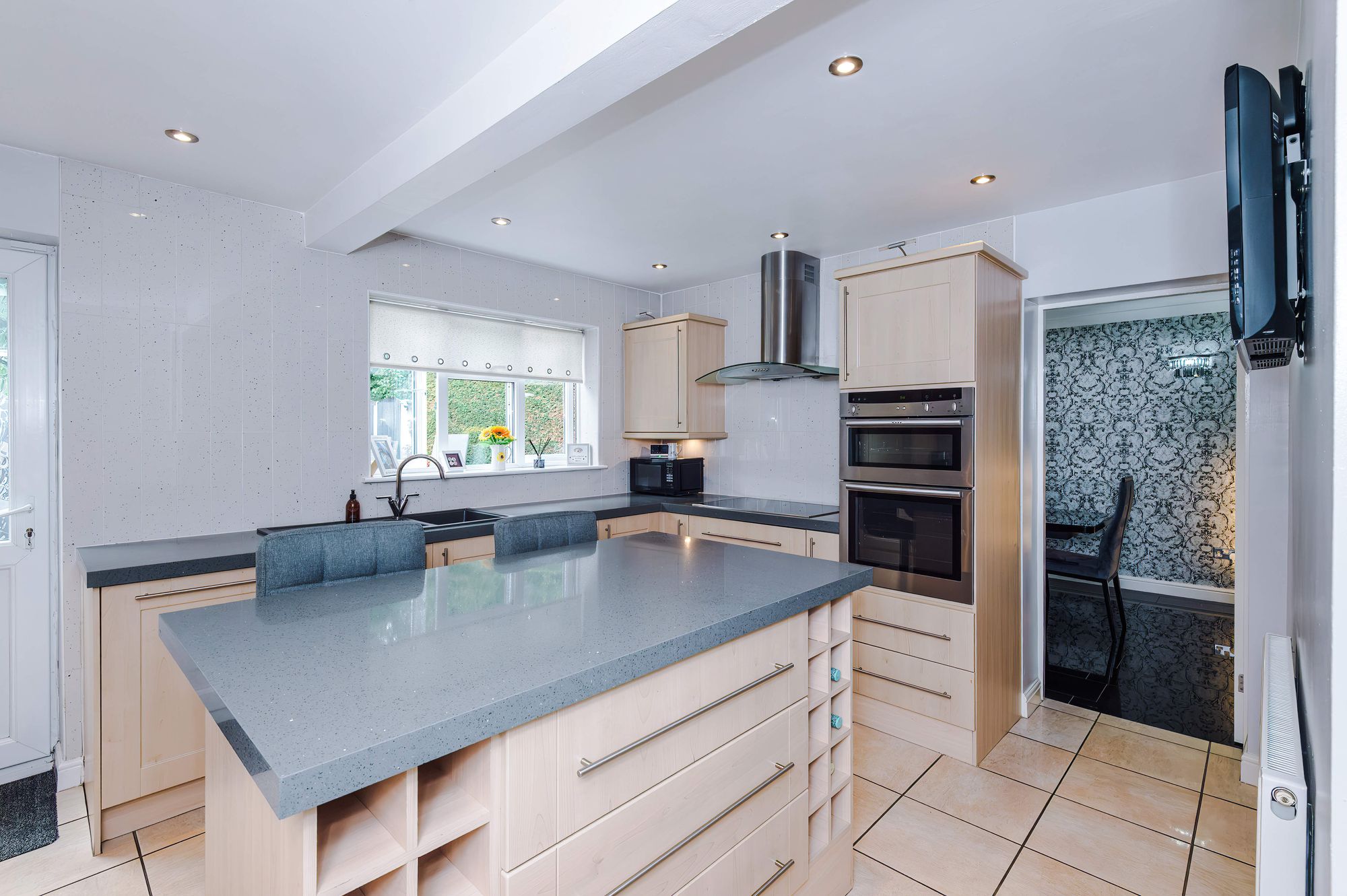 Rockingham Close, Birchwood, WA3